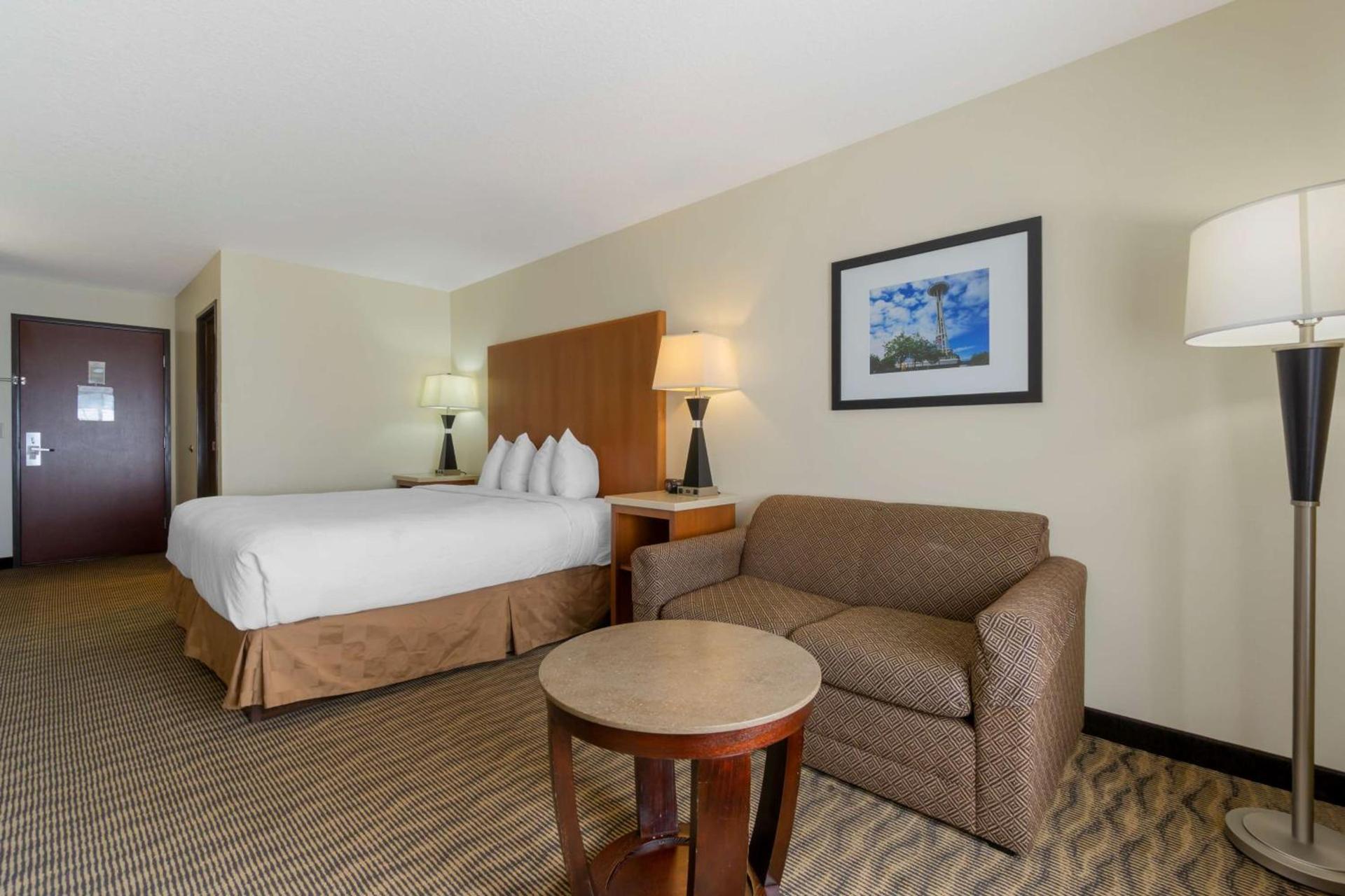 Best Western Plus Park Place Inn & Suites photo 14