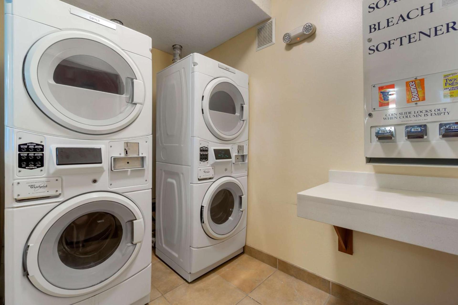 Best Western Plus Park Place Inn & Suites photo 26