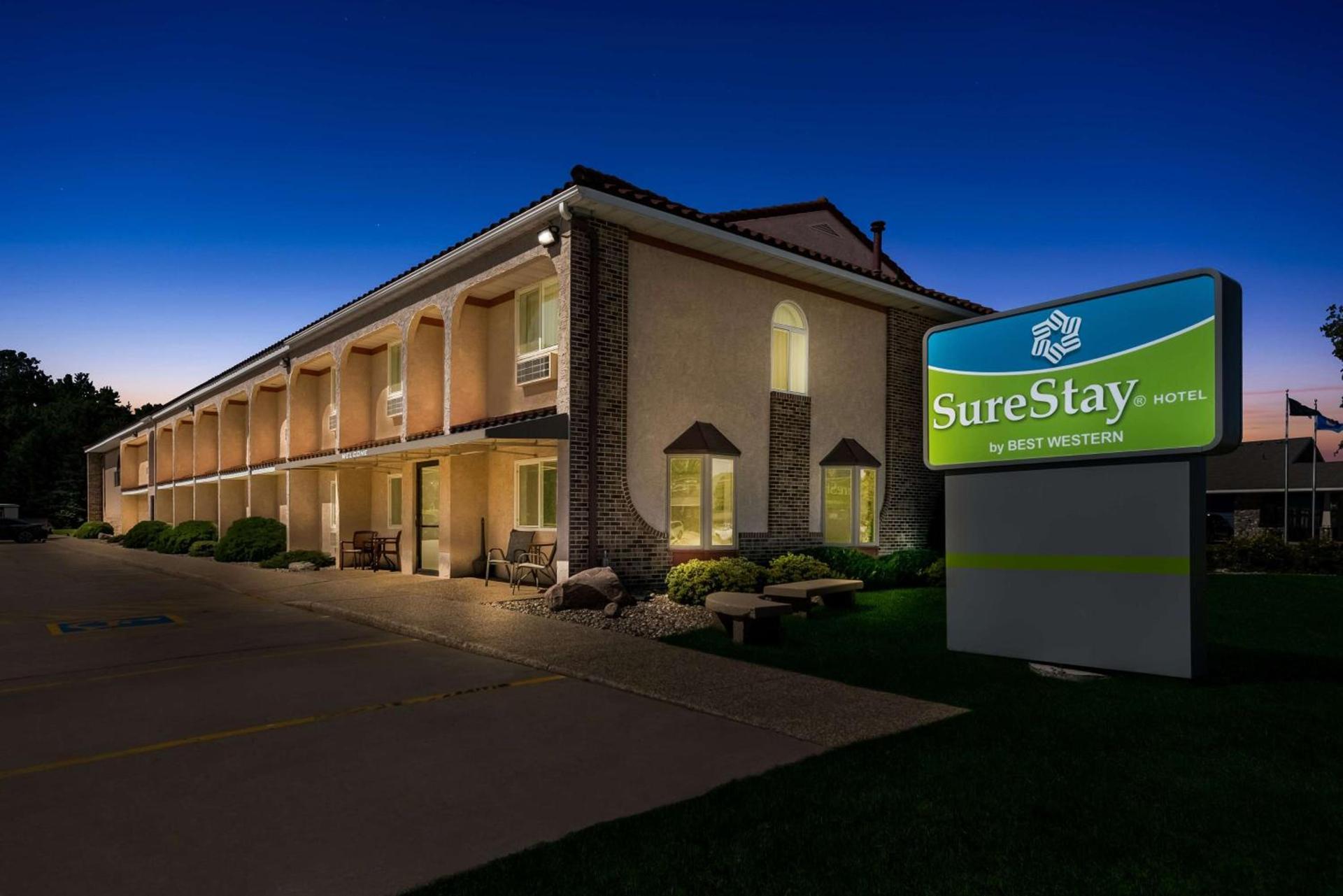 SureStay Hotel by Best Western Spicer photo 39