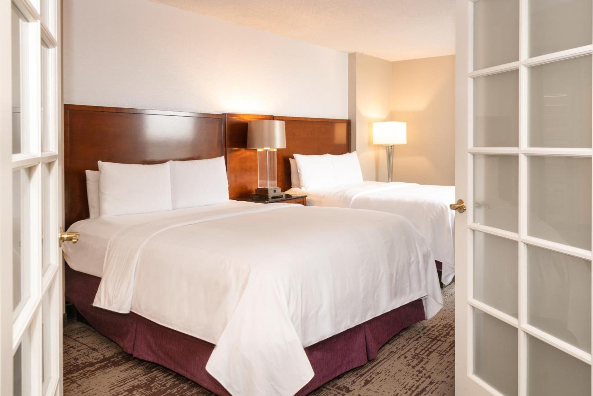 Chicago Marriott Suites Deerfield photo 9