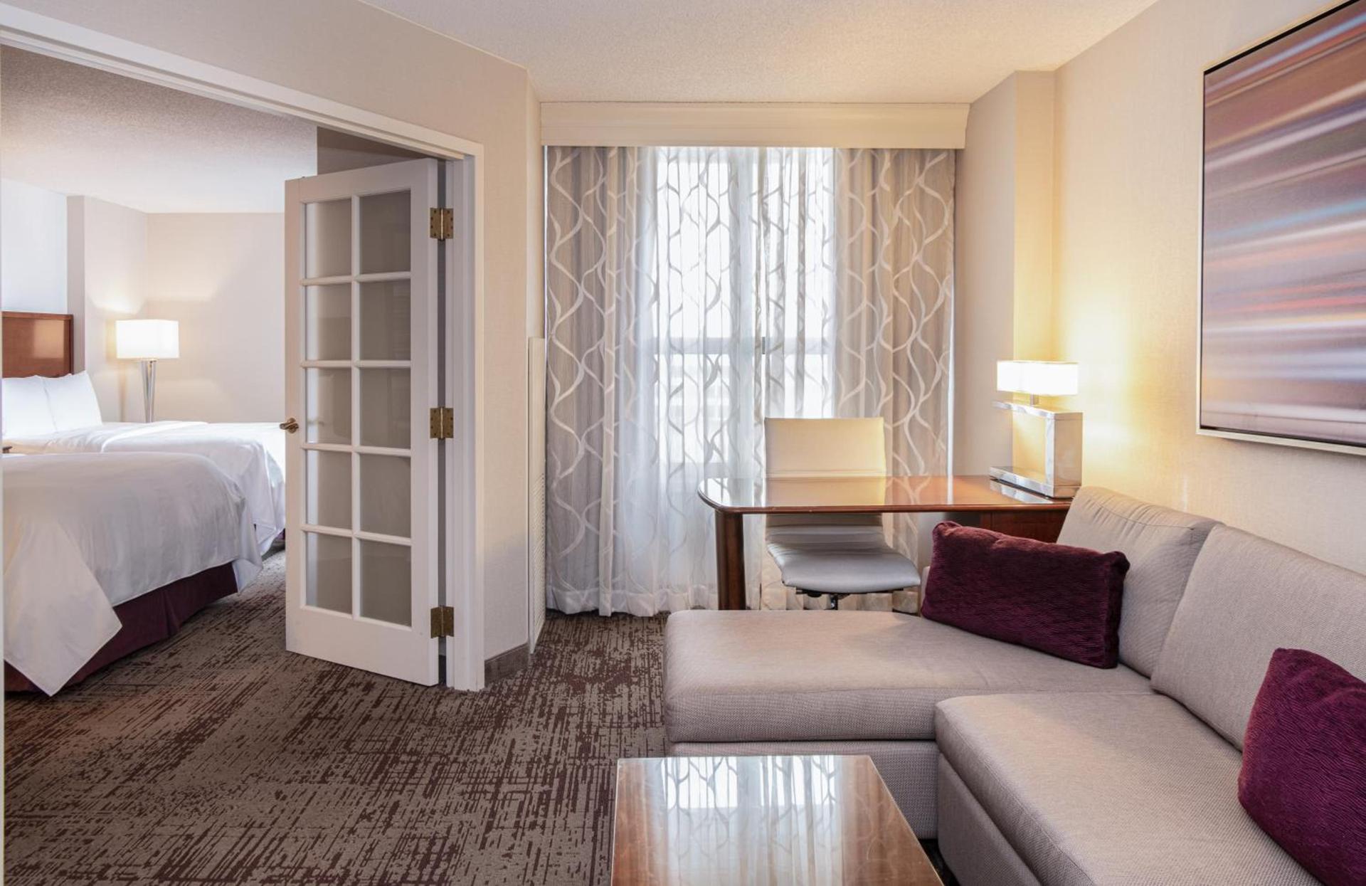 Chicago Marriott Suites Deerfield photo 7