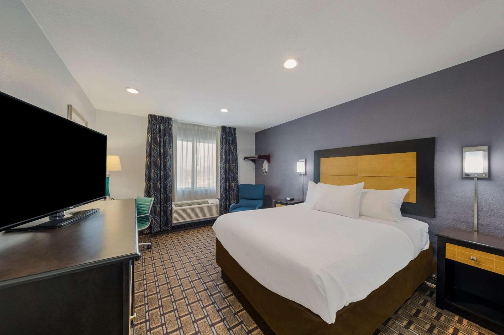 Quality Inn - Denton photo 5