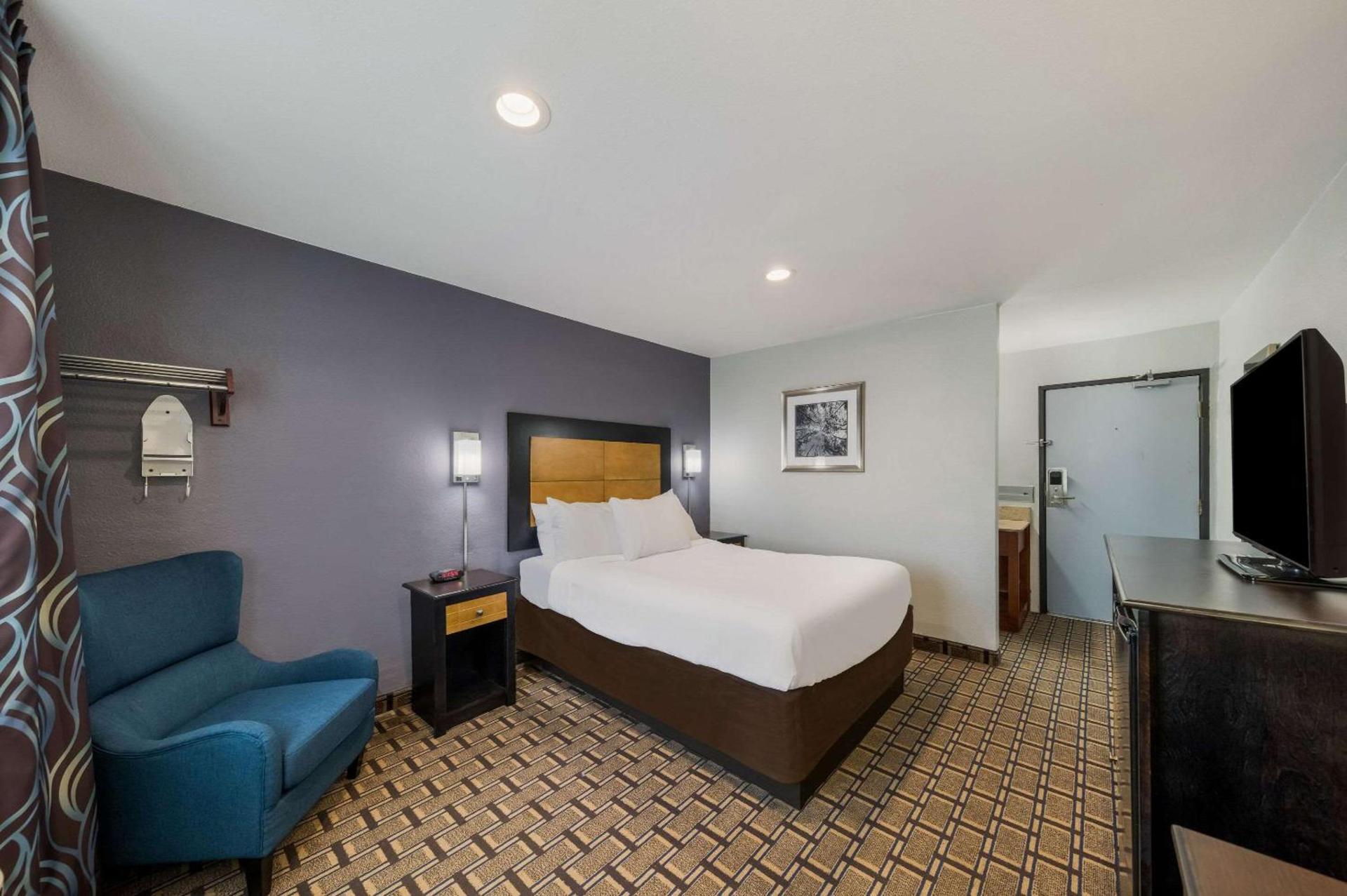 Quality Inn - Denton photo 7