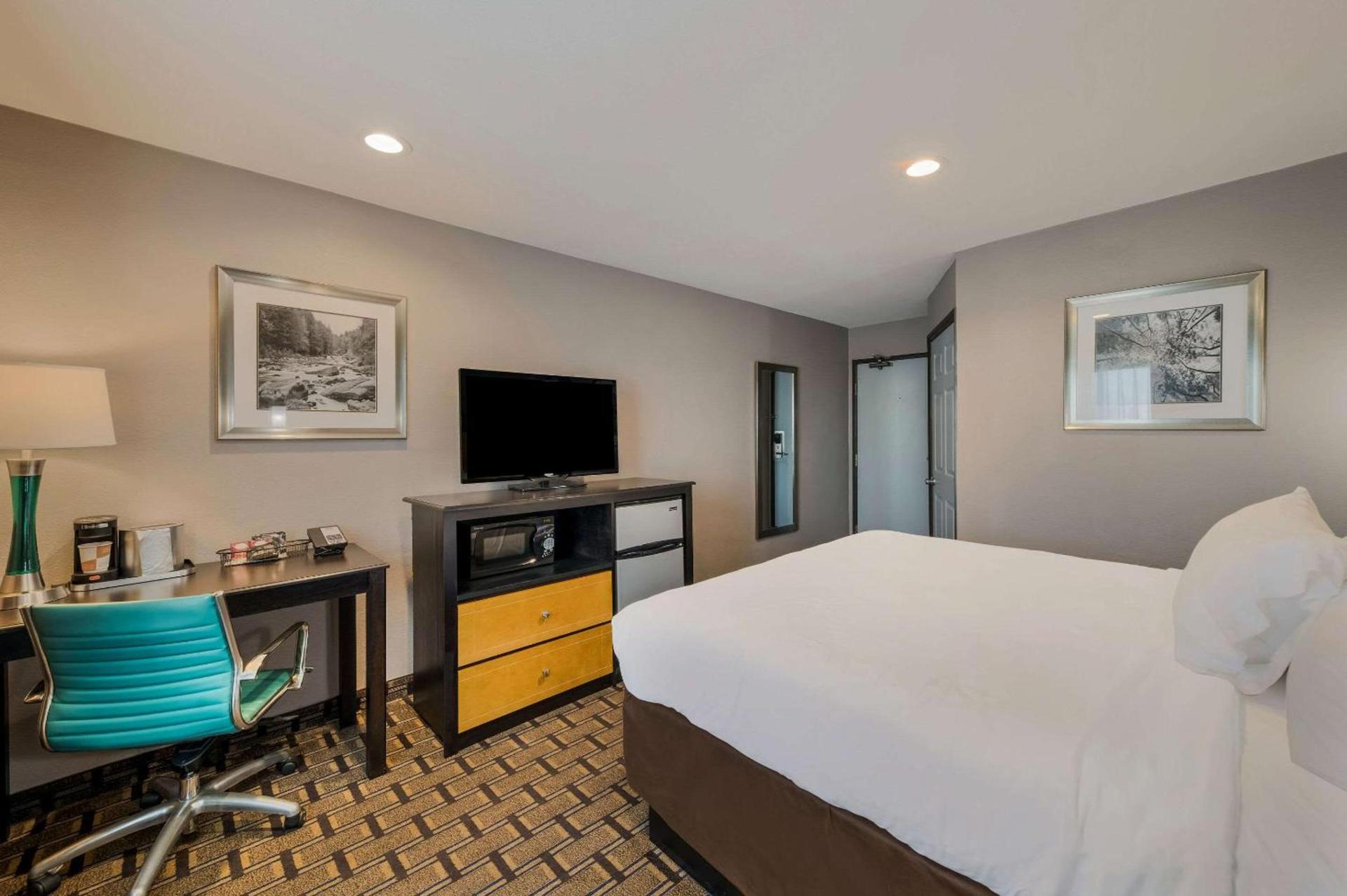 Quality Inn - Denton photo 10