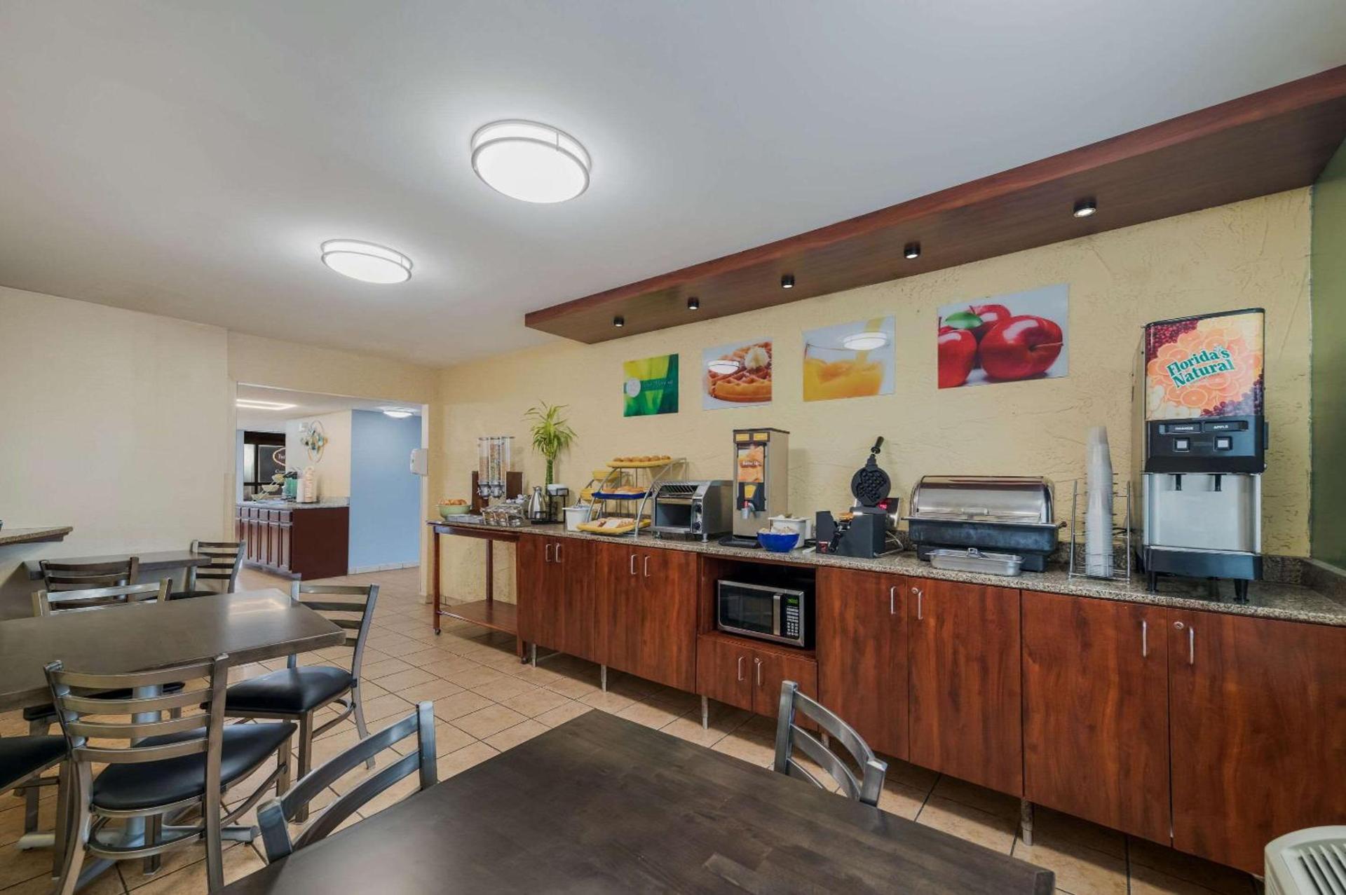 Quality Inn - Denton photo 23