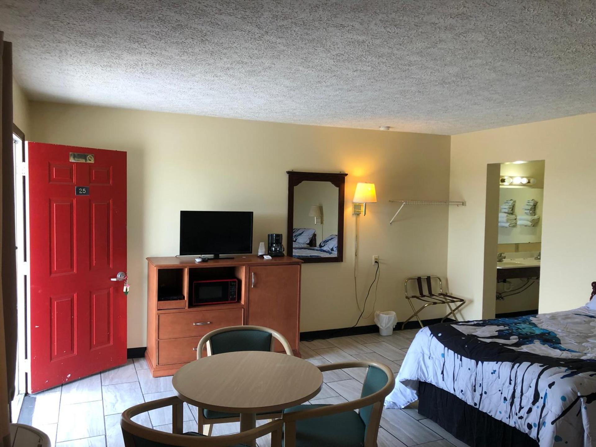 Motel Boutique by Wolf Inn photo 5