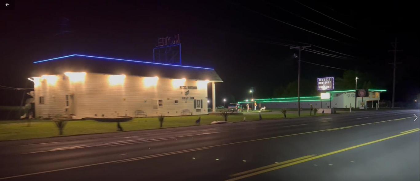 Motel Boutique by Wolf Inn photo 13