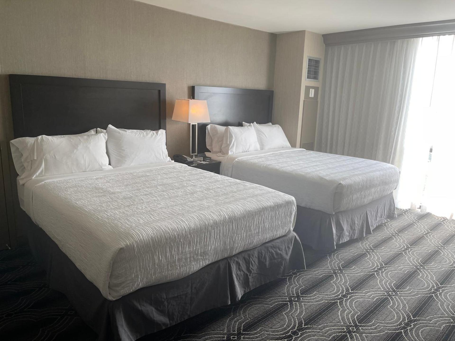 Grand Laurel Hotel photo 23