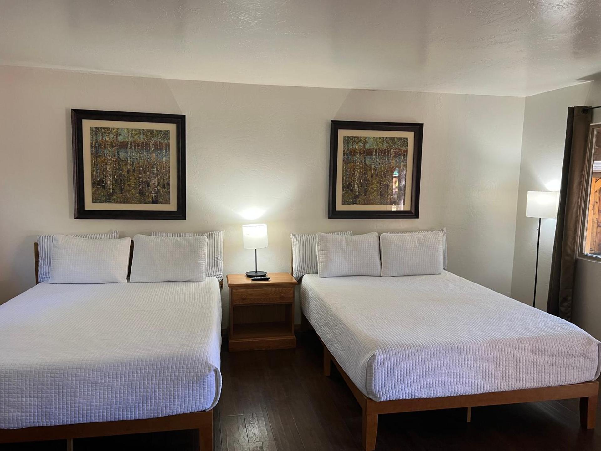 TimberLodge Inn photo 31