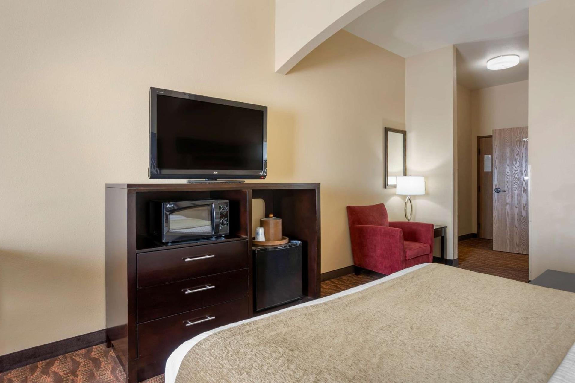 Best Western Plus Capital Inn photo 16