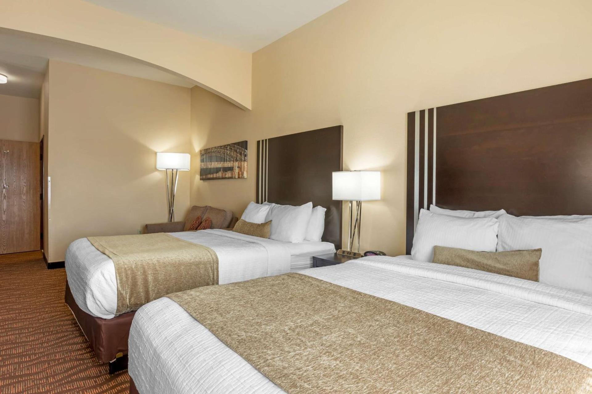 Best Western Plus Capital Inn photo 17
