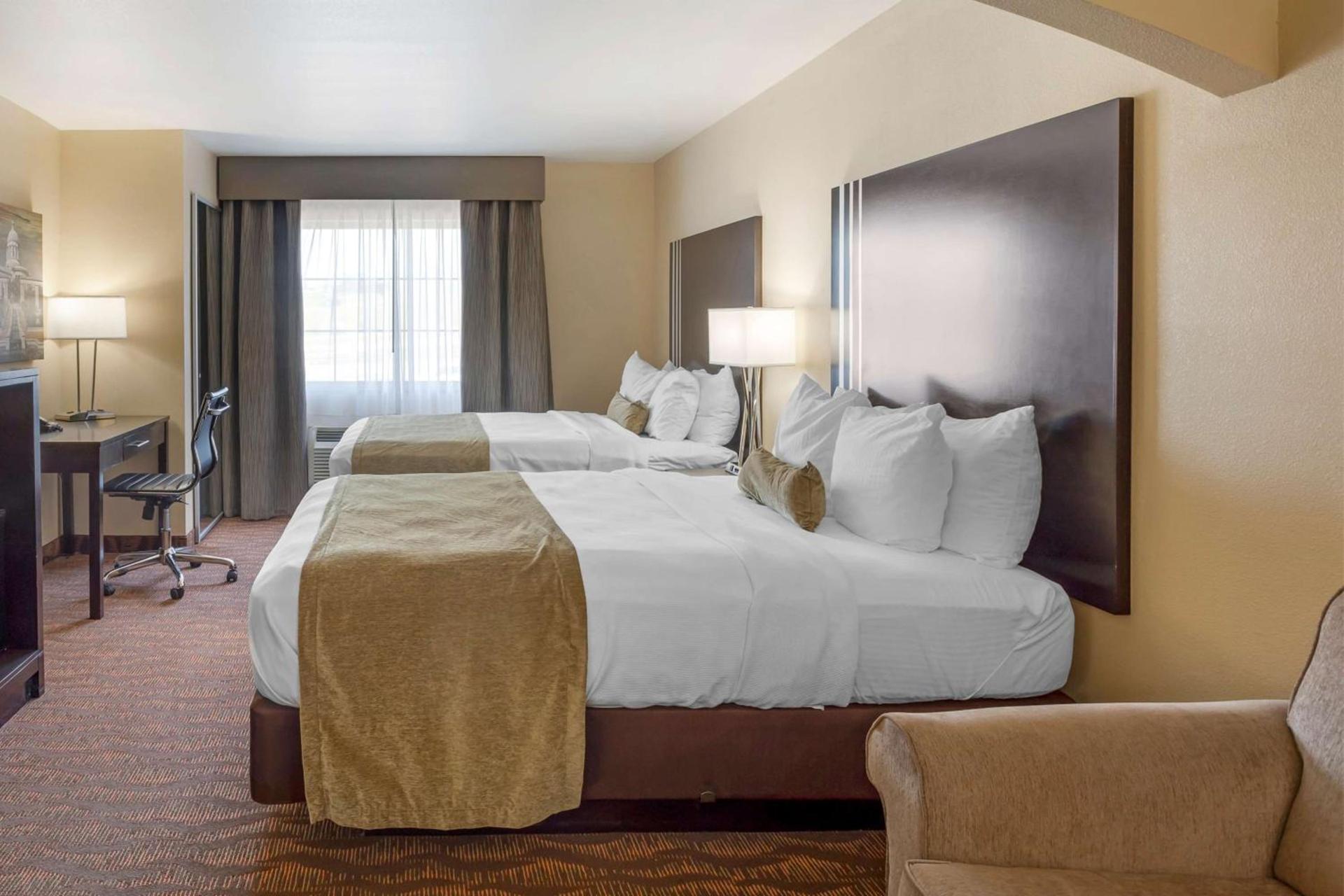 Best Western Plus Capital Inn photo 21