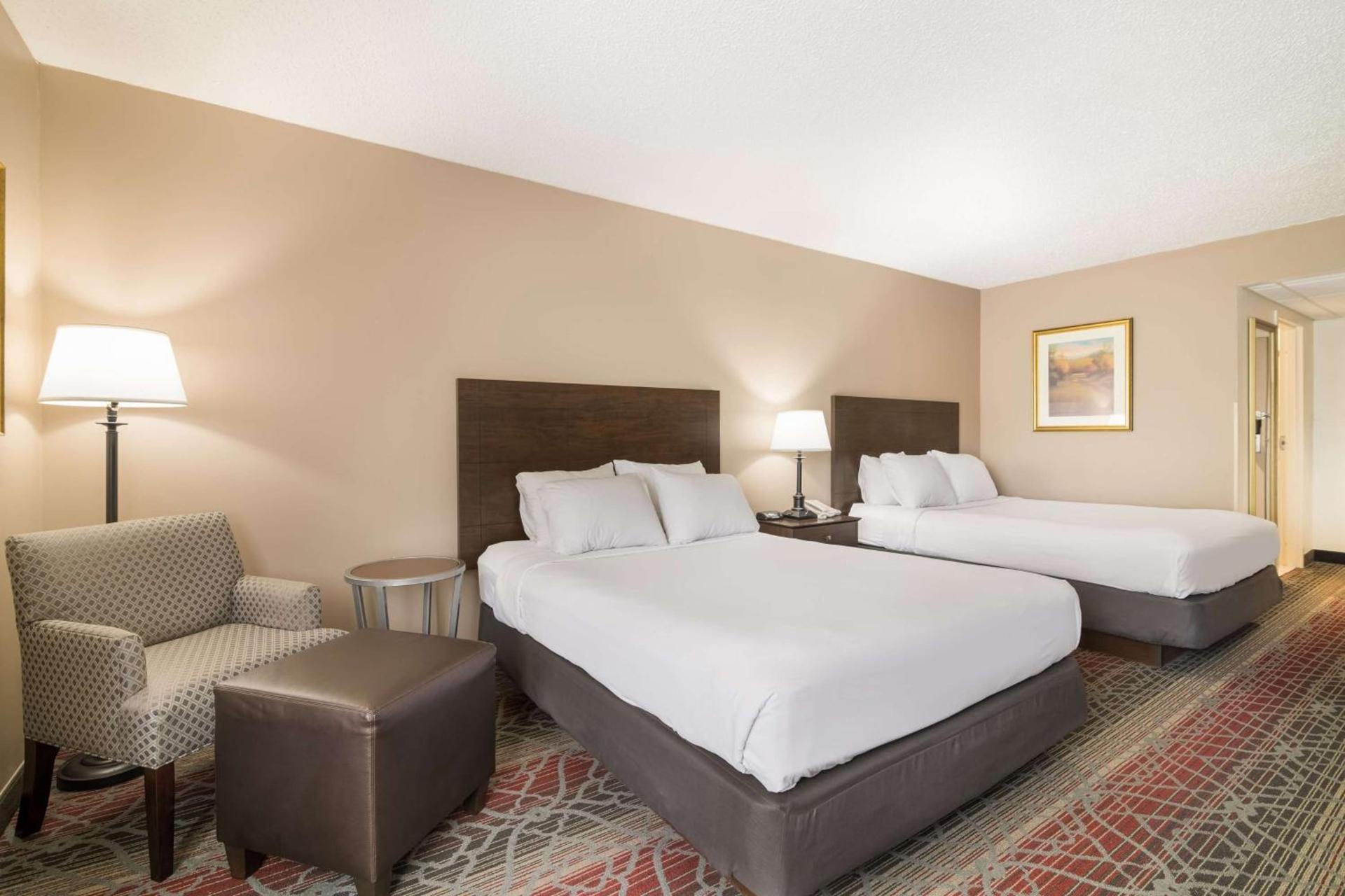 Mountain Lake Inn photo 7