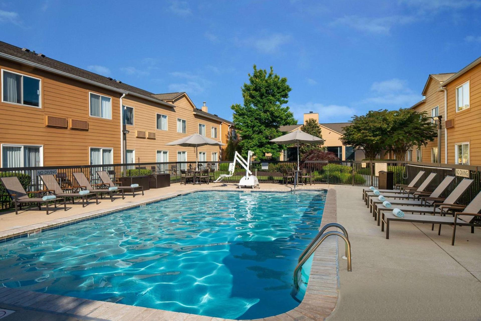 Sonesta Select Chattanooga Hamilton Place photo 2