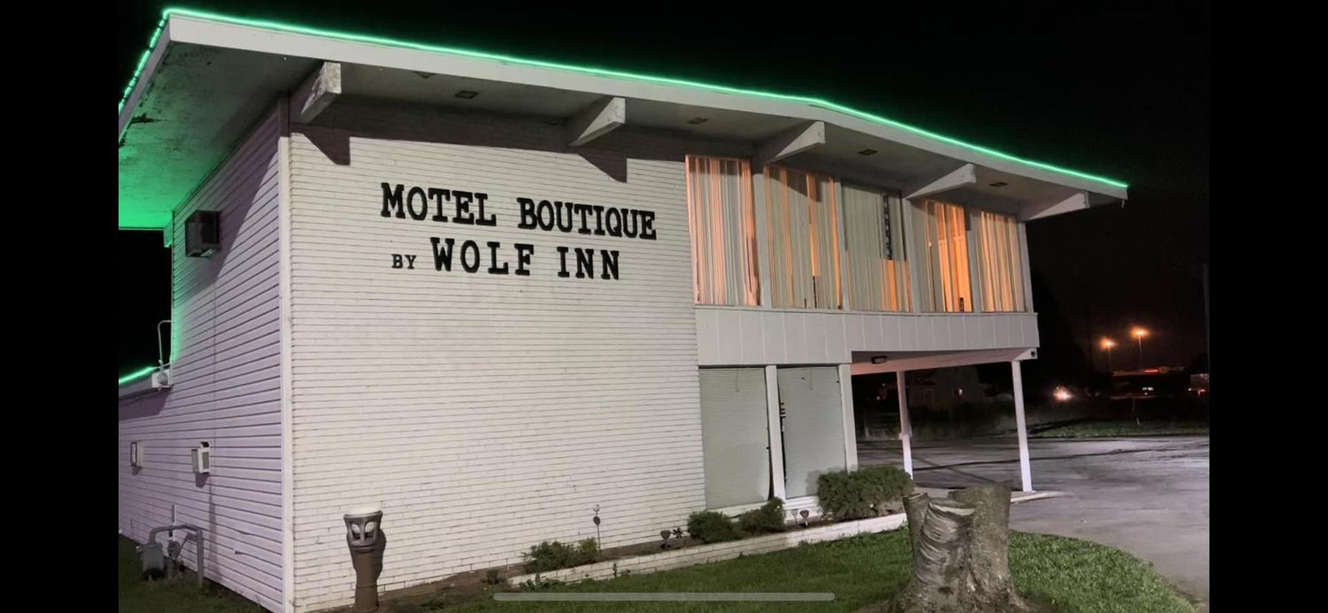 Motel Boutique by Wolf Inn photo 31