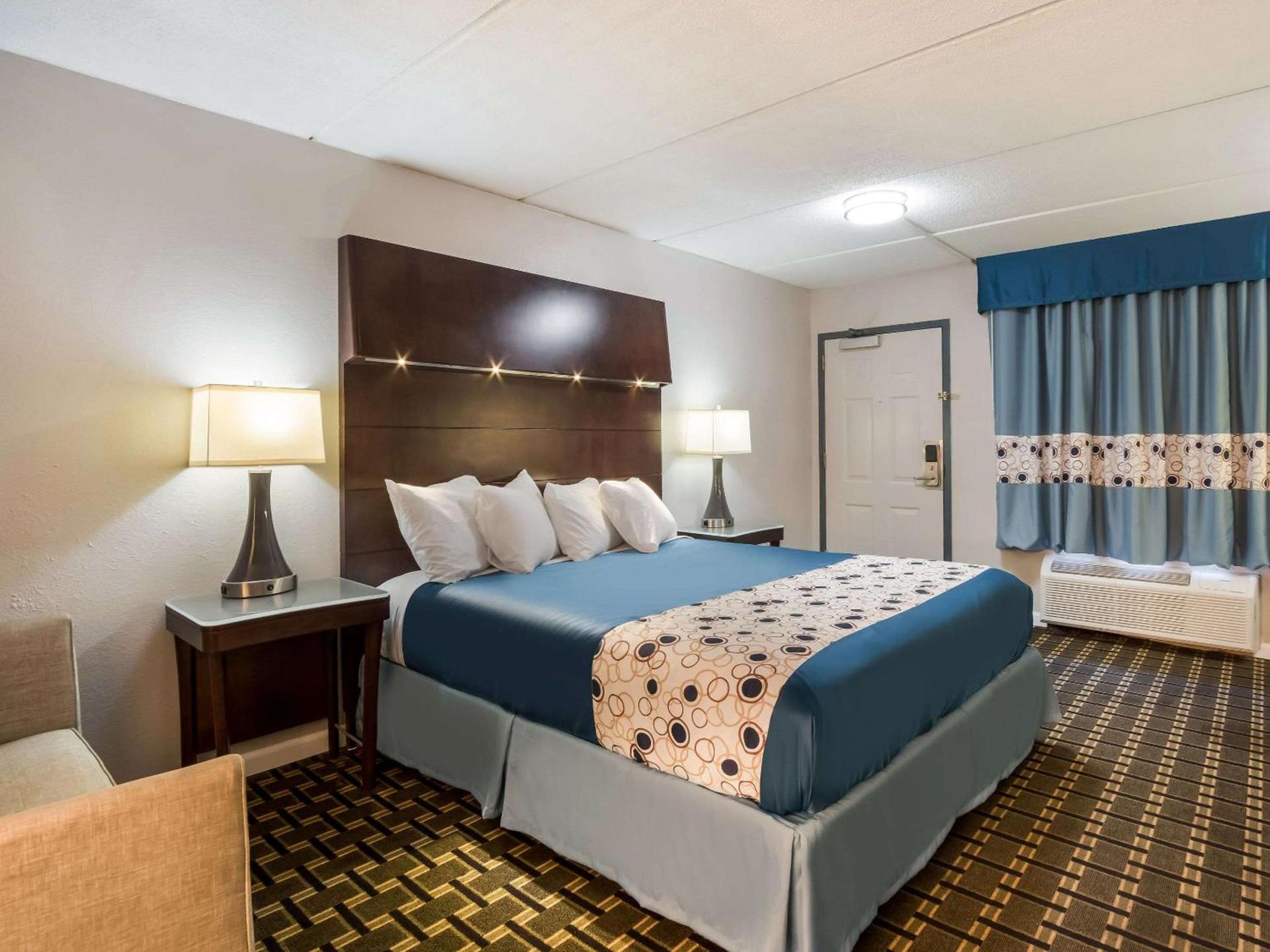 Rodeway Inn Greenwood photo 15