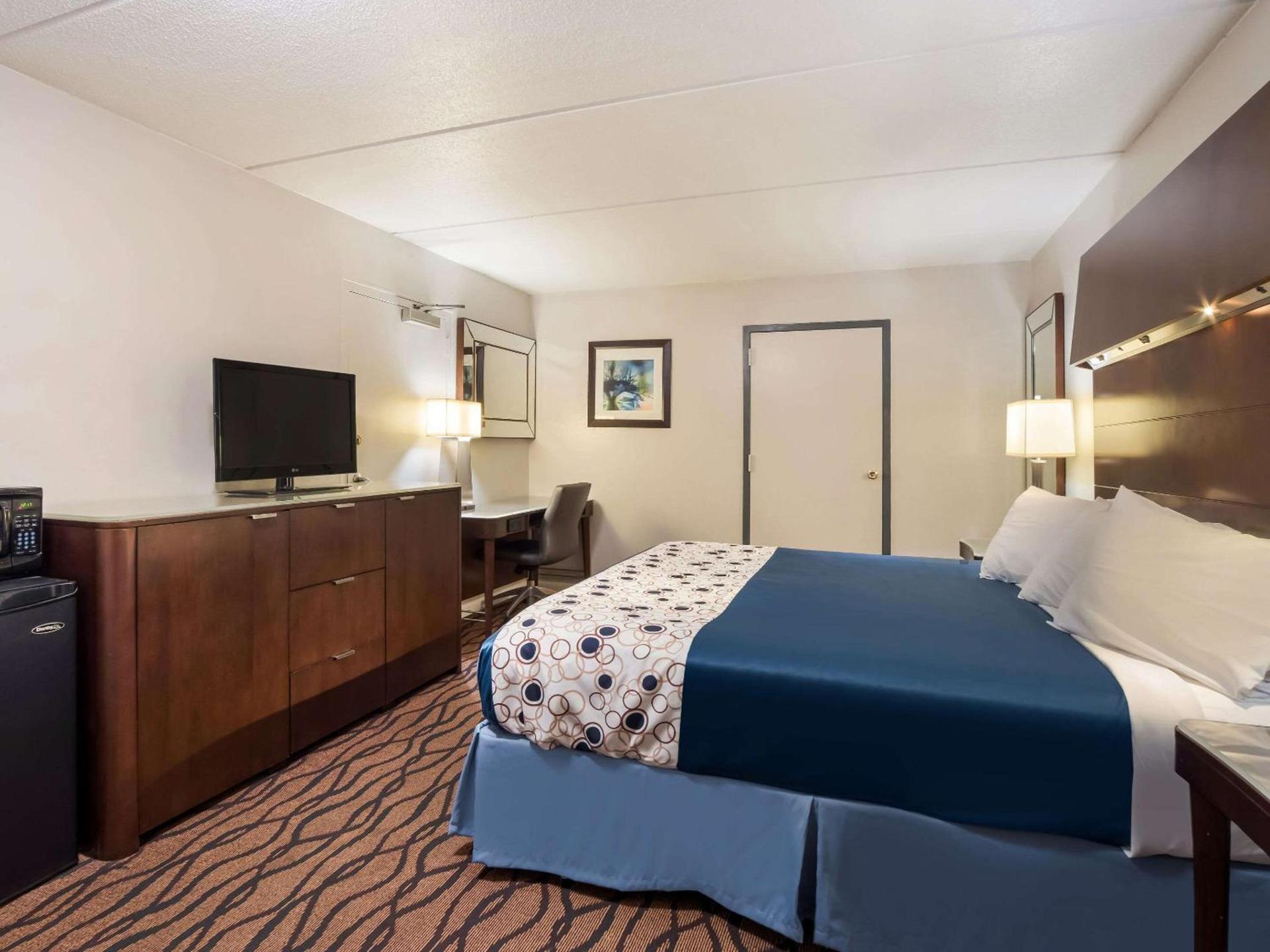 Rodeway Inn Greenwood photo 27