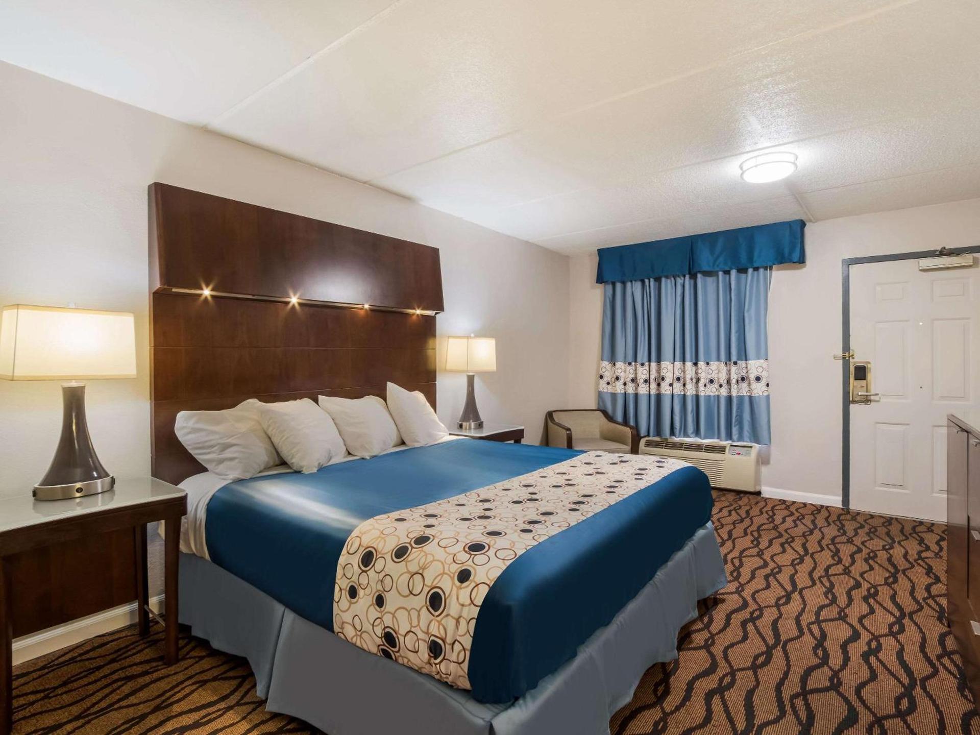 Rodeway Inn Greenwood photo 28
