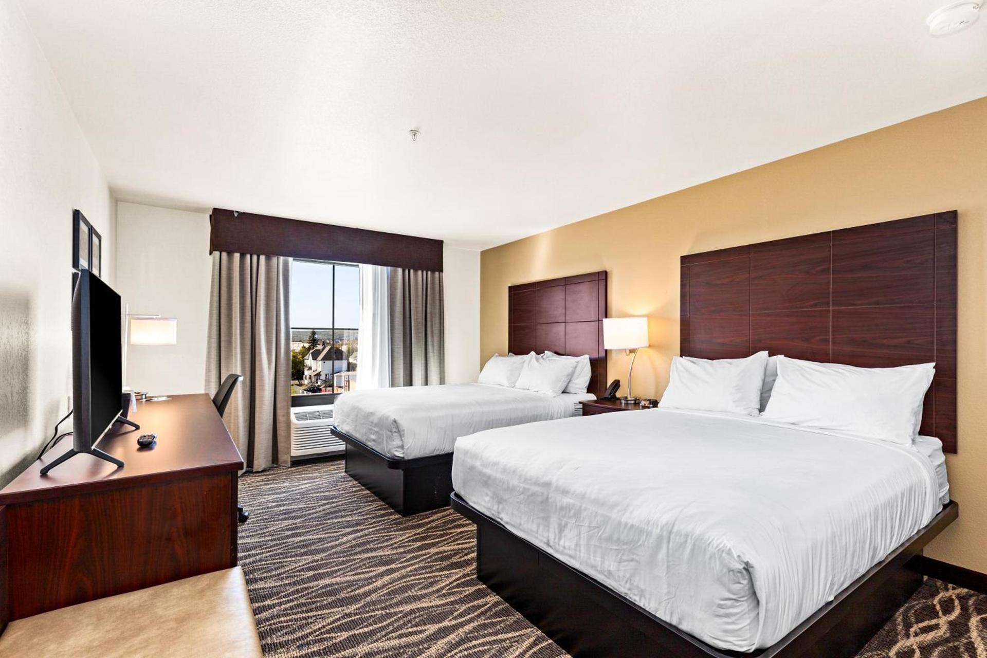 Cobblestone Hotel & Suites - Superior Duluth photo 51