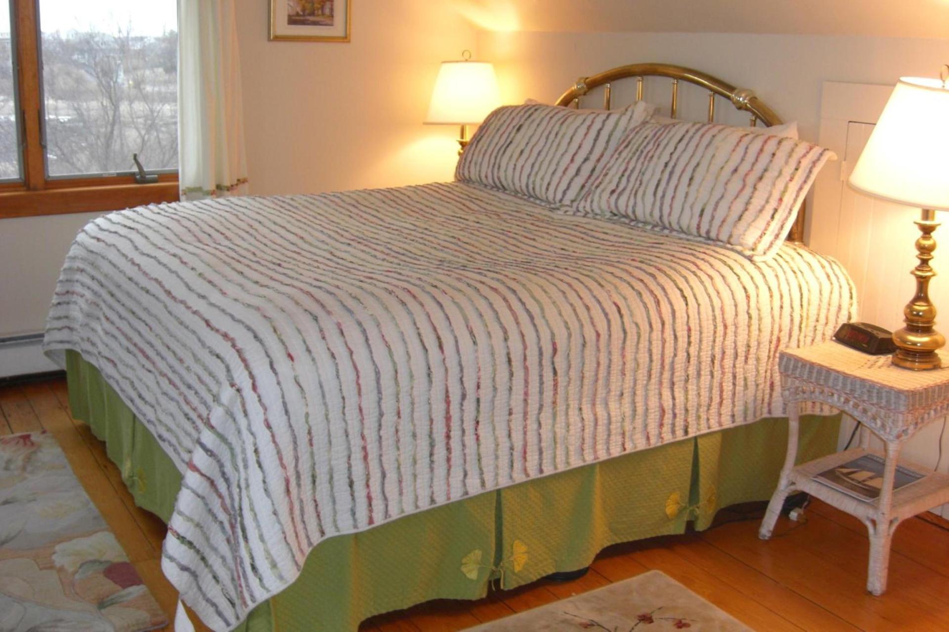 Seafarer Inn photo 28