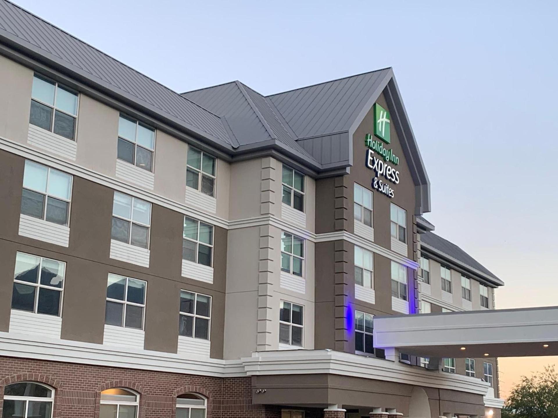 Holiday Inn Express & Suites Salt Lake City N - Bountiful photo 37