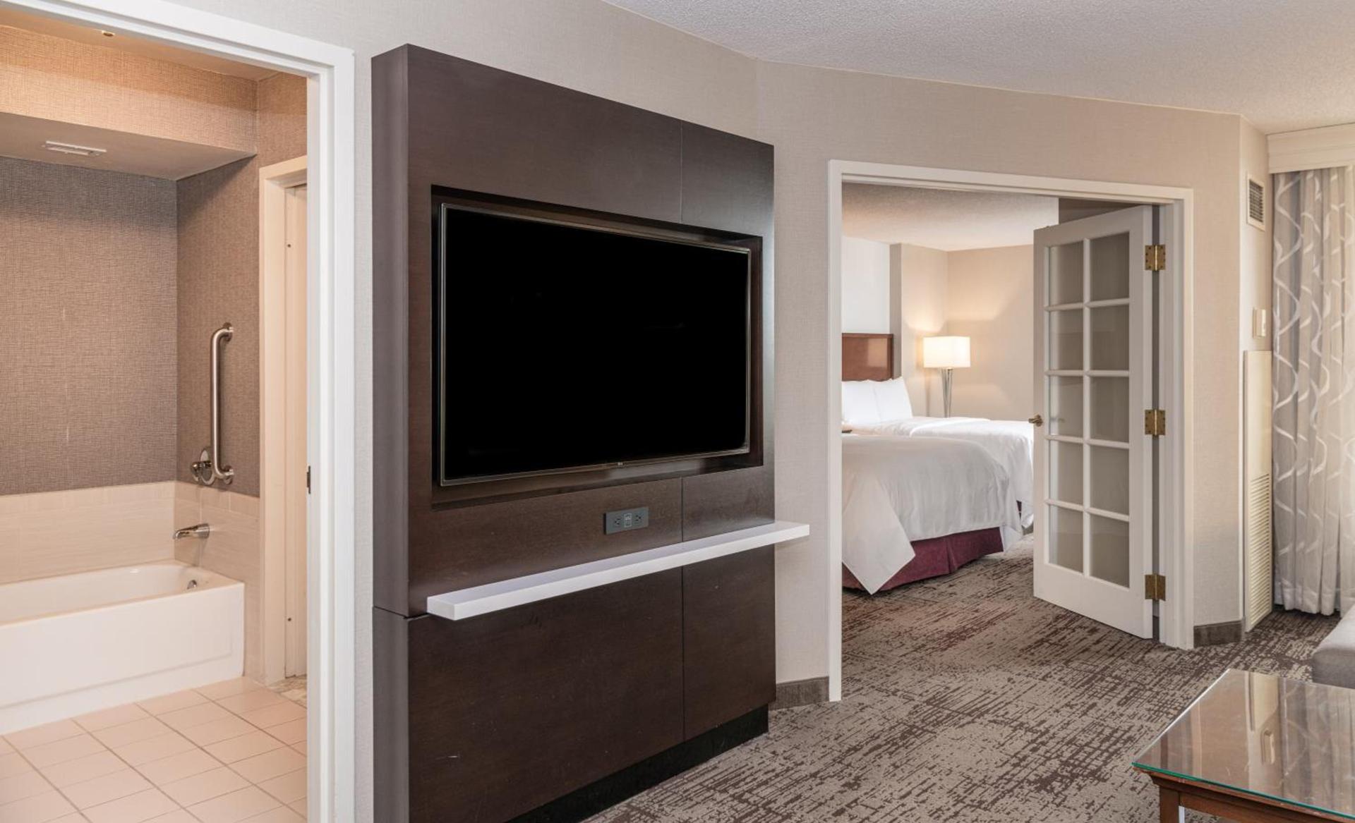 Chicago Marriott Suites Deerfield photo 28