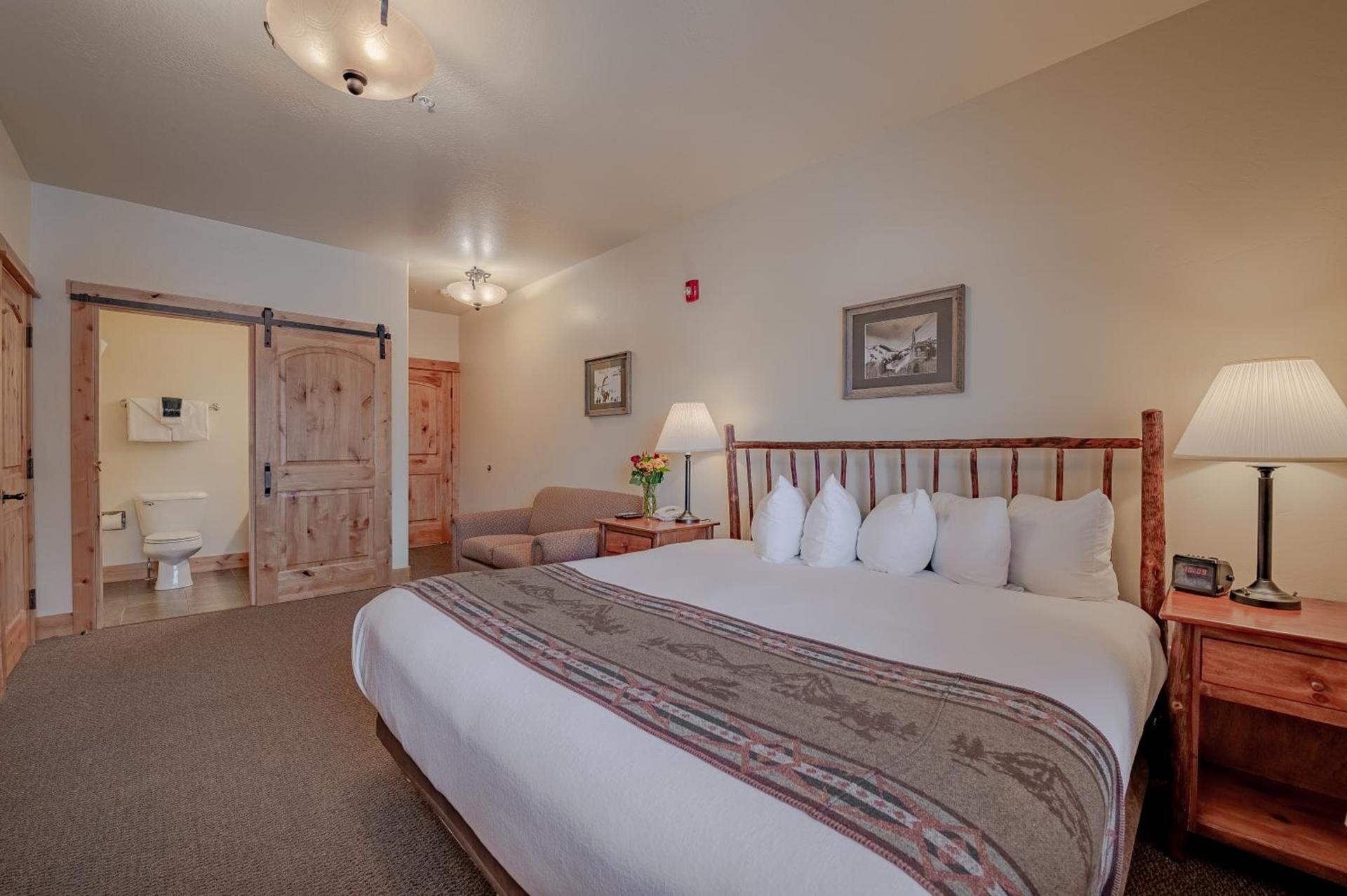 Cowboy Village Resort photo 68