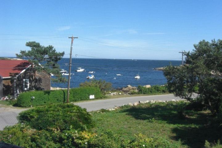Seafarer Inn photo 44