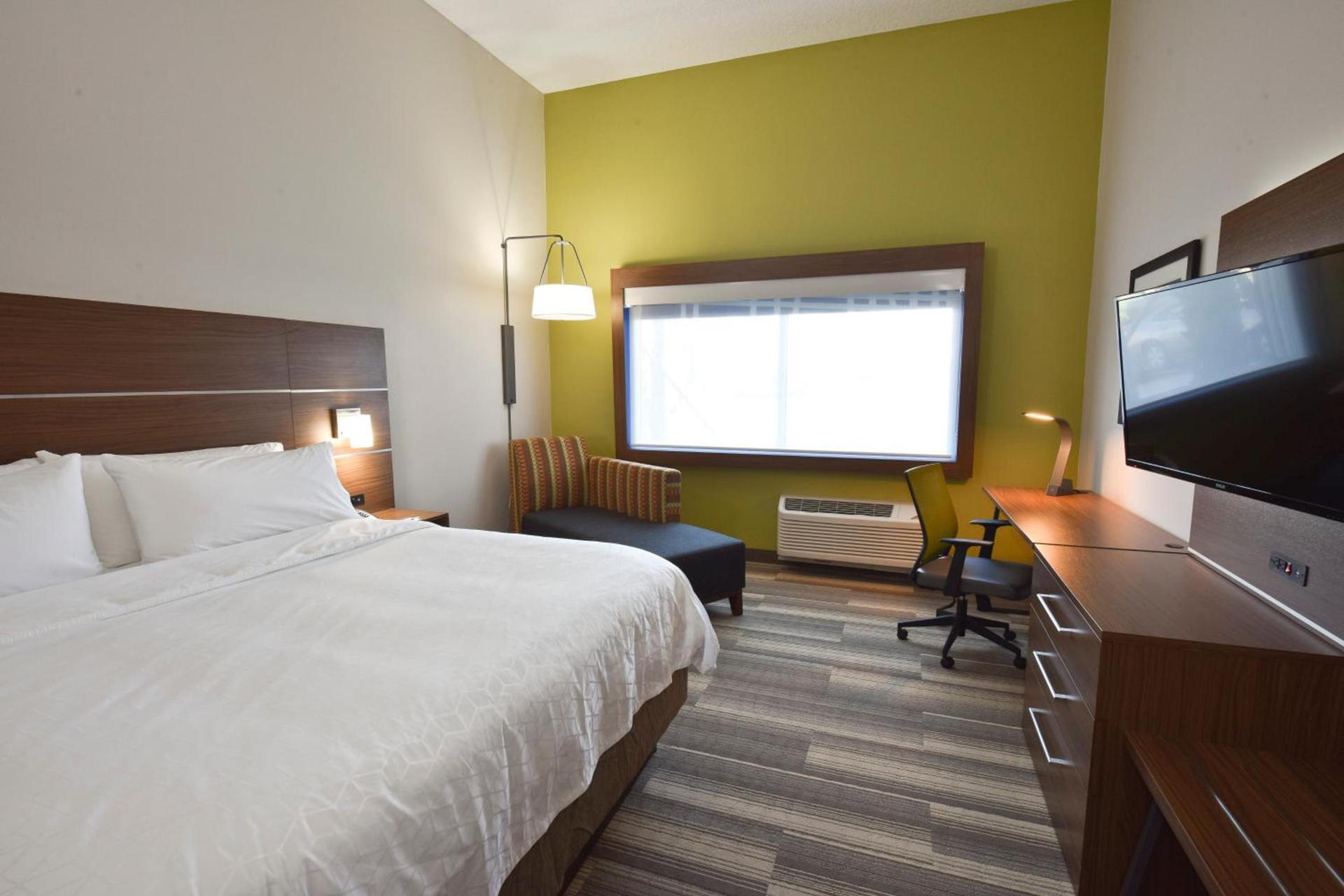 Holiday Inn Express & Suites - Orlando - Southeast by IHG photo 40
