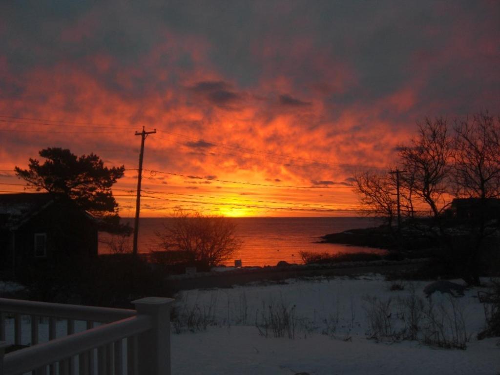 Seafarer Inn photo 23