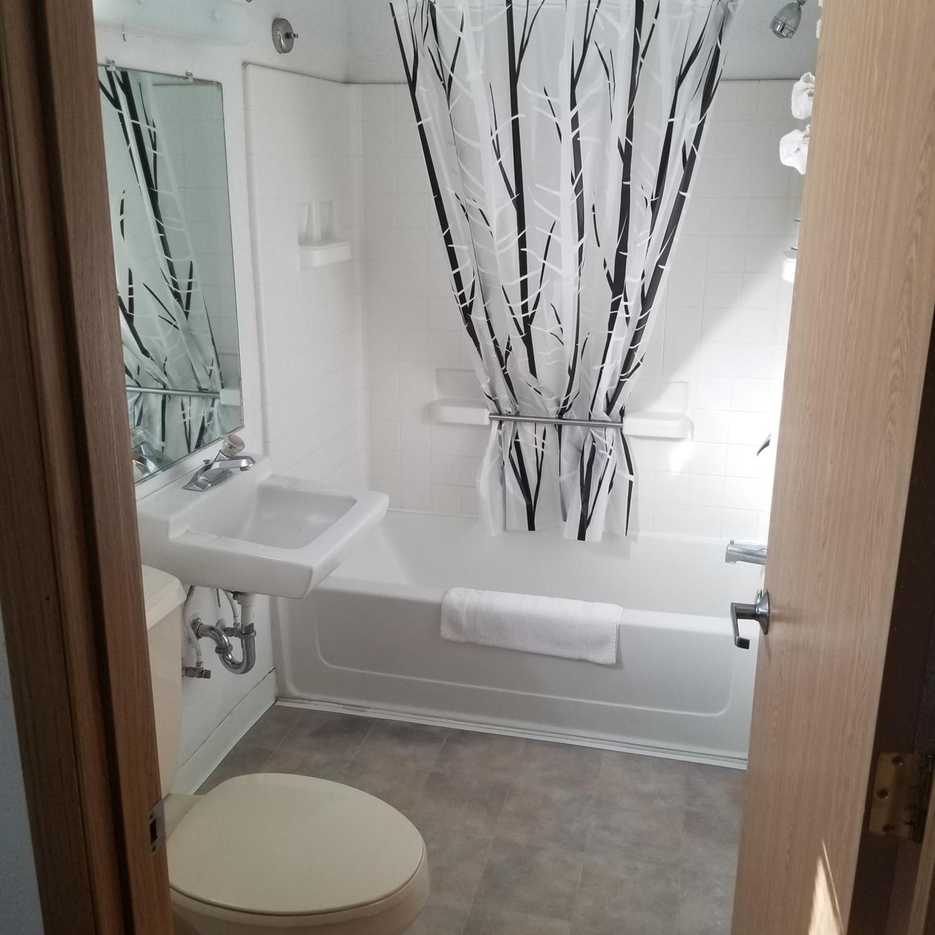Budget 8 Motel photo 12