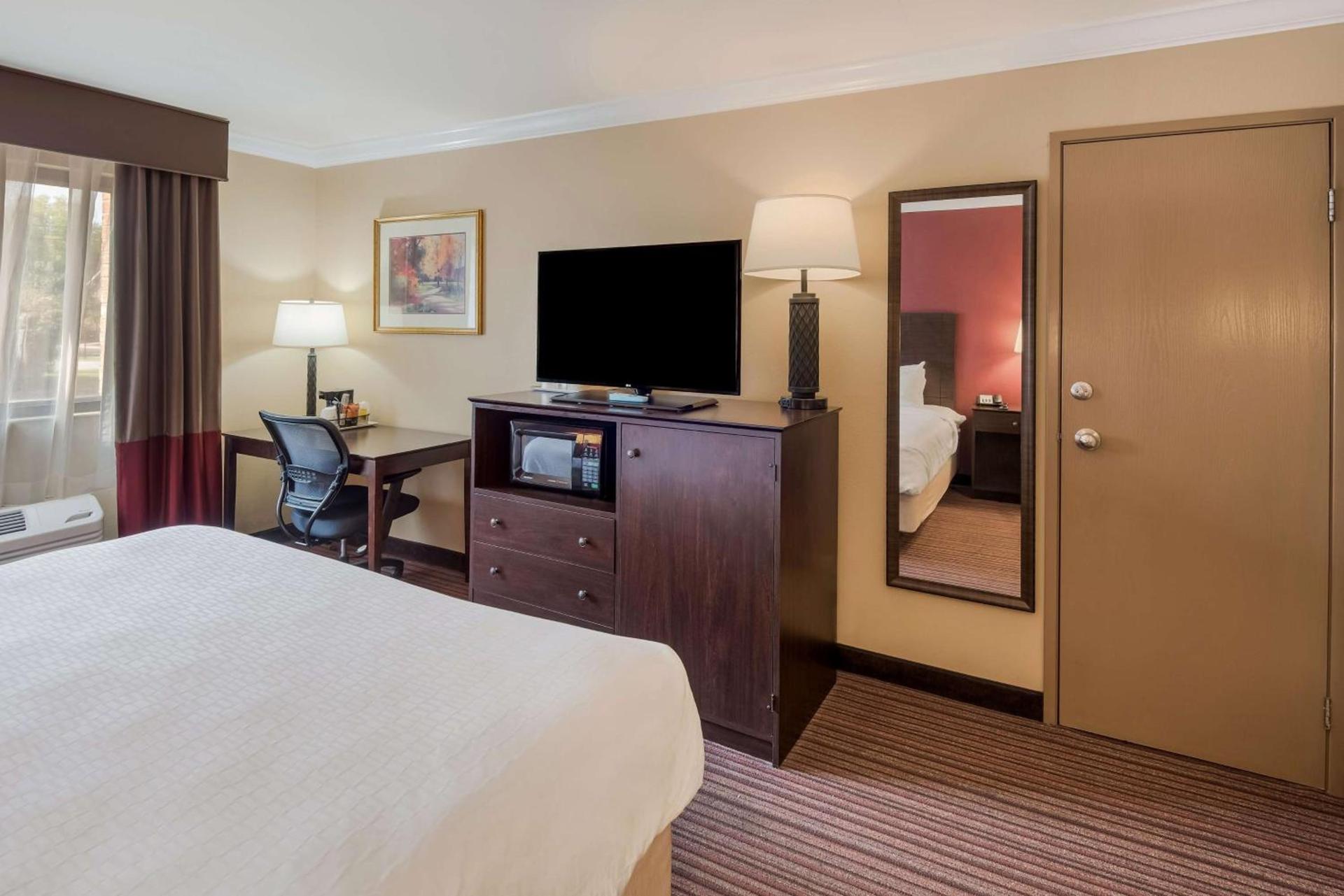 Best Western Sycamore Inn photo 12