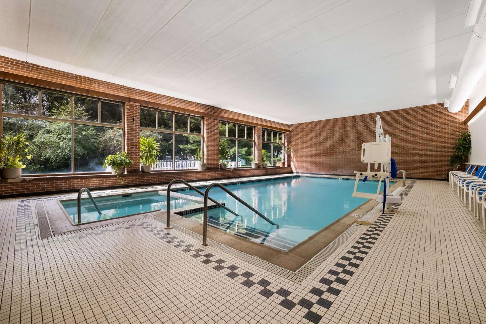 Best Western Grand Victorian Inn photo 21