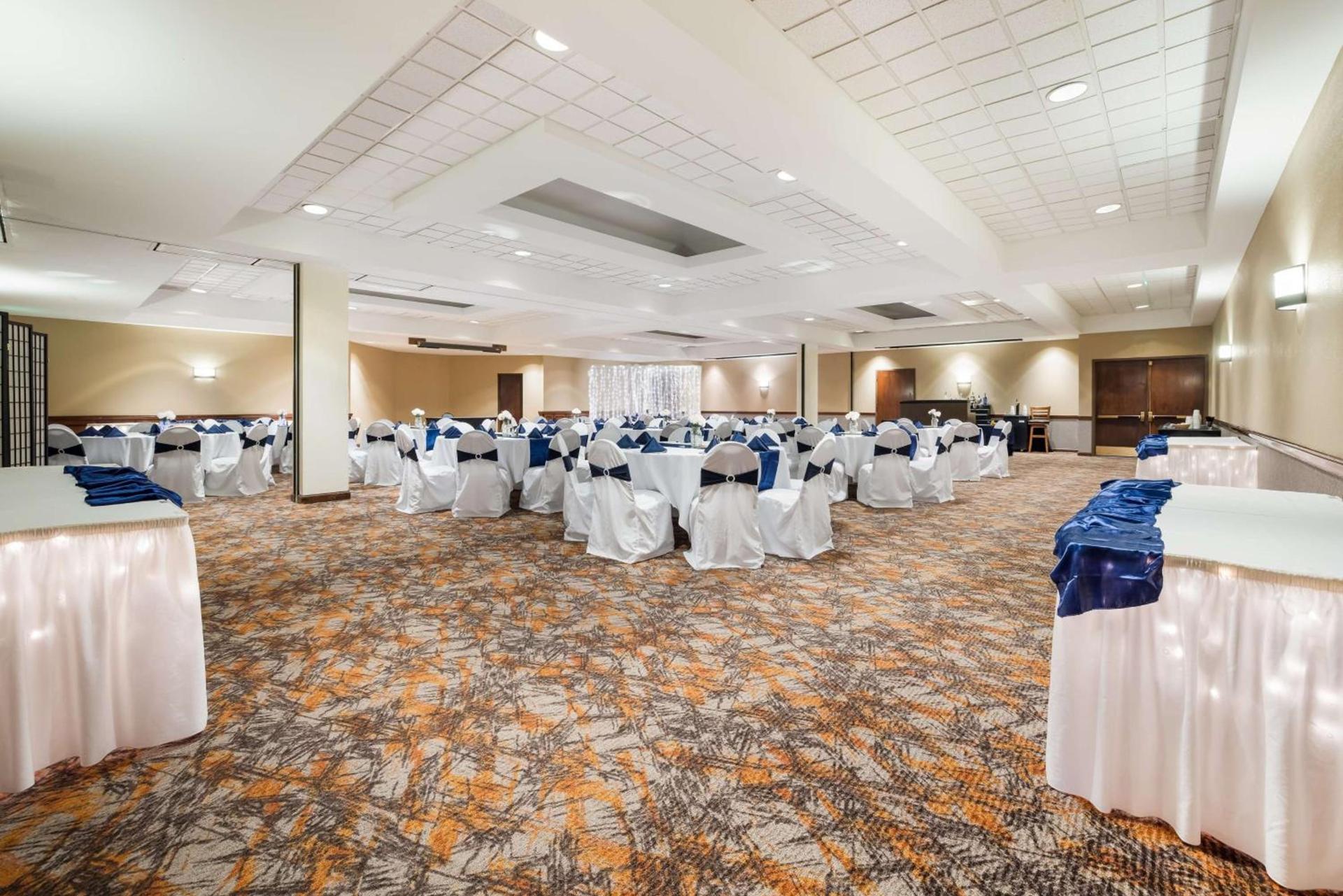 Best Western Grand Victorian Inn photo 40