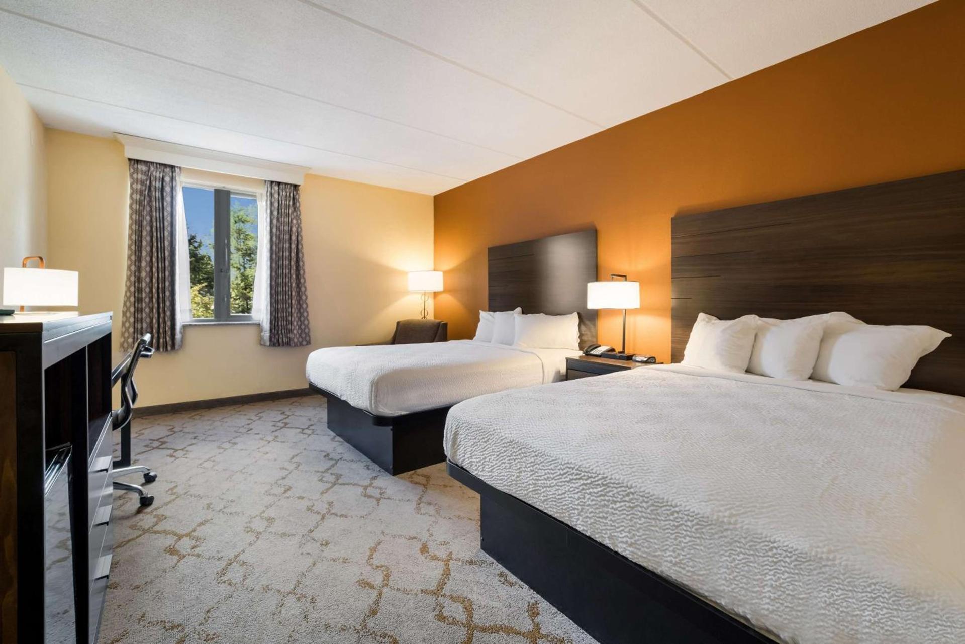 Best Western Grand Victorian Inn photo 35