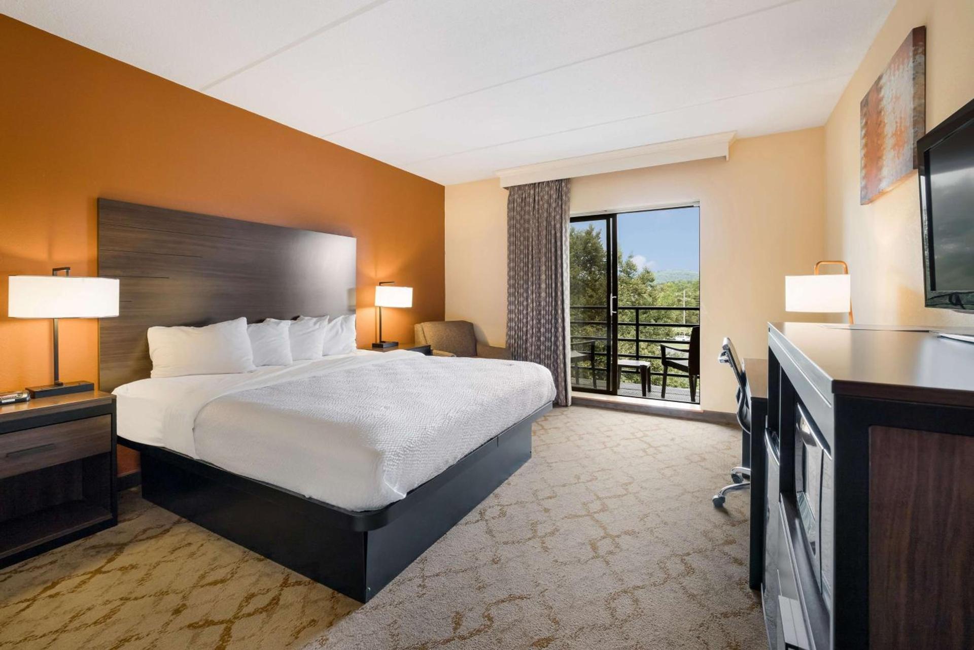 Best Western Grand Victorian Inn photo 16