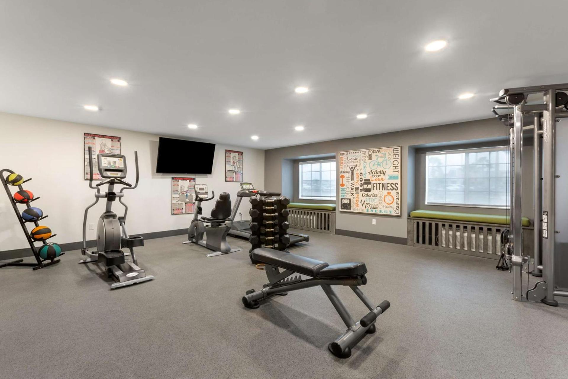 Best Western Plus Yuma Foothills Inn & Suites photo 37