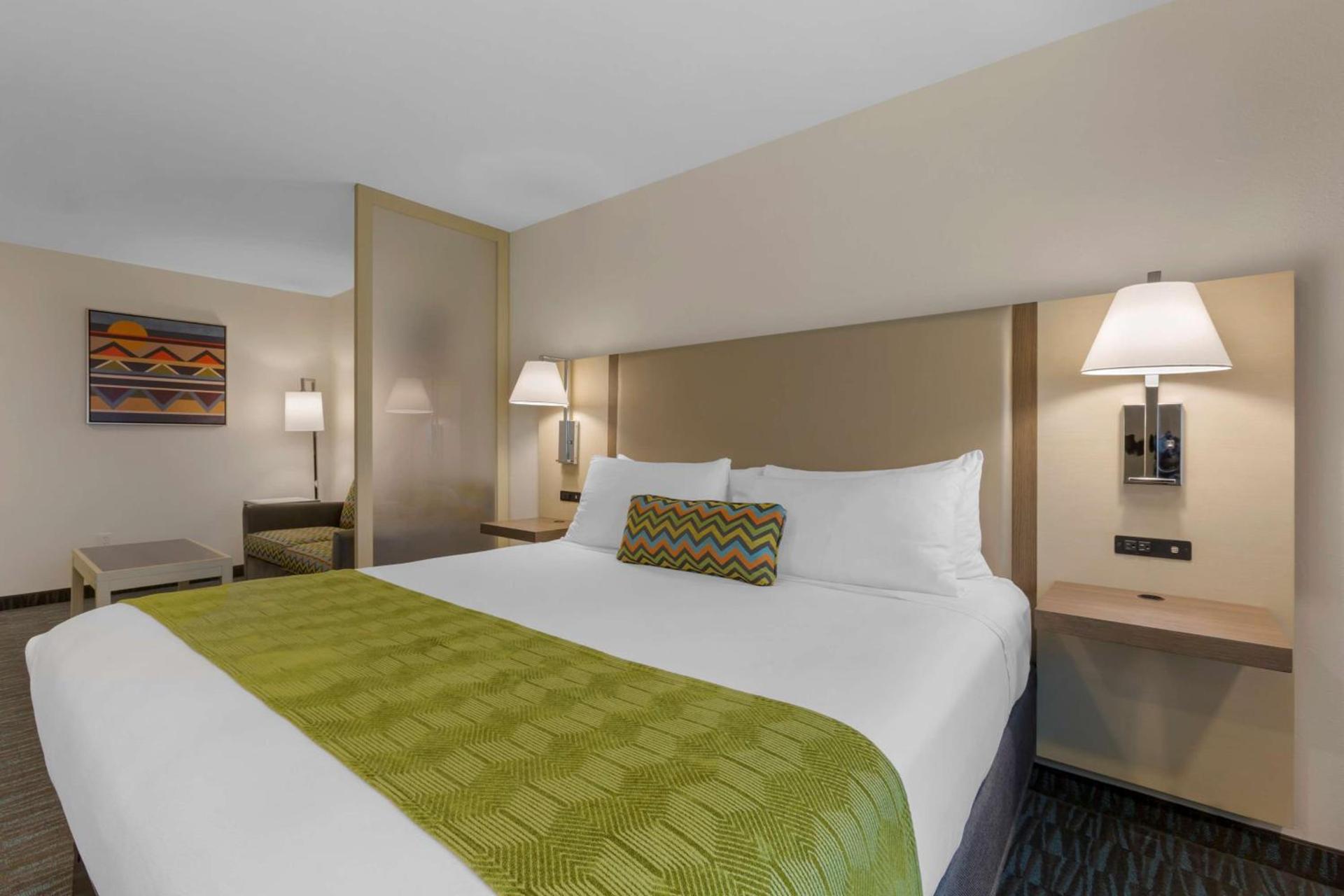 Best Western Plus Yuma Foothills Inn & Suites photo 17