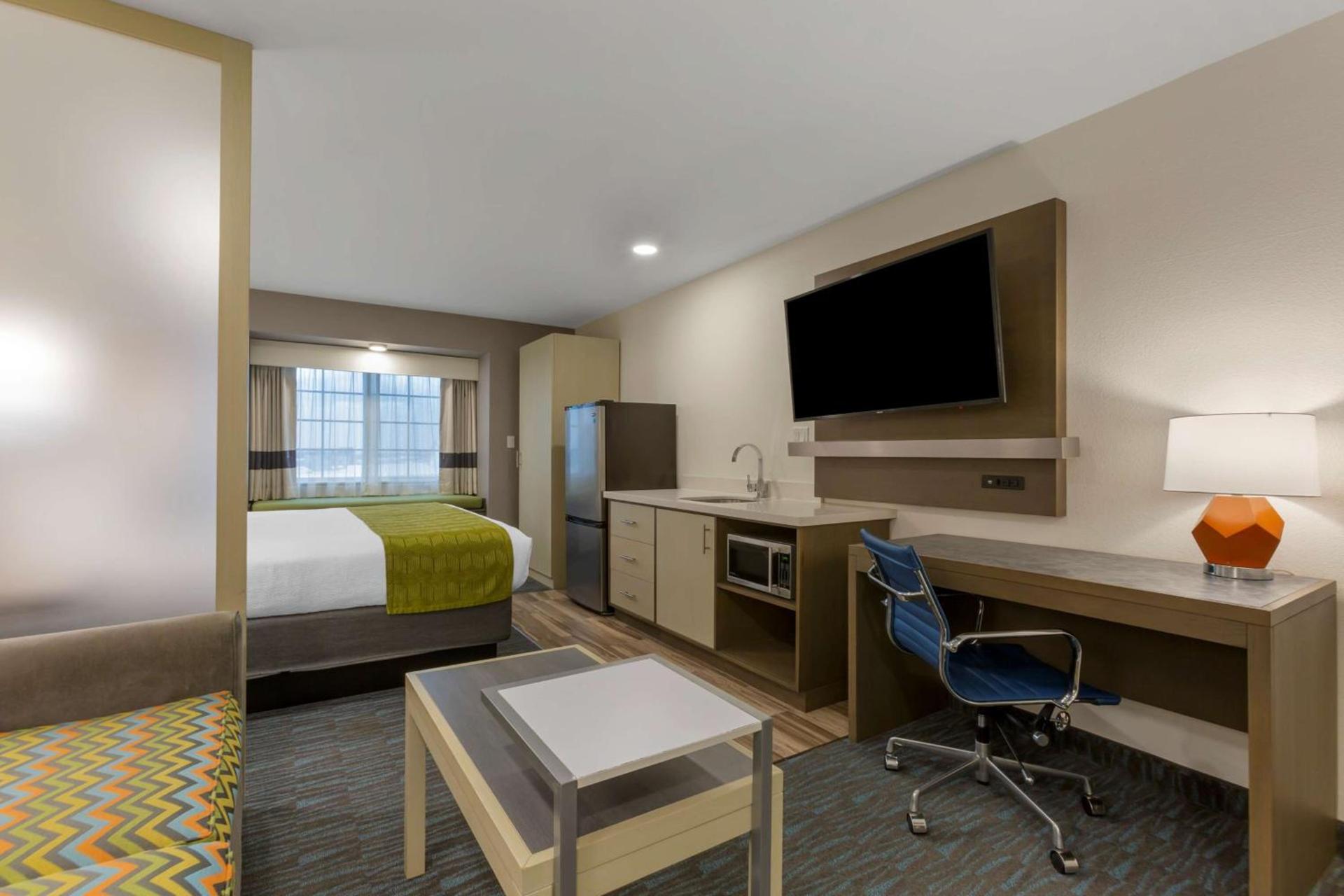 Best Western Plus Yuma Foothills Inn & Suites photo 32