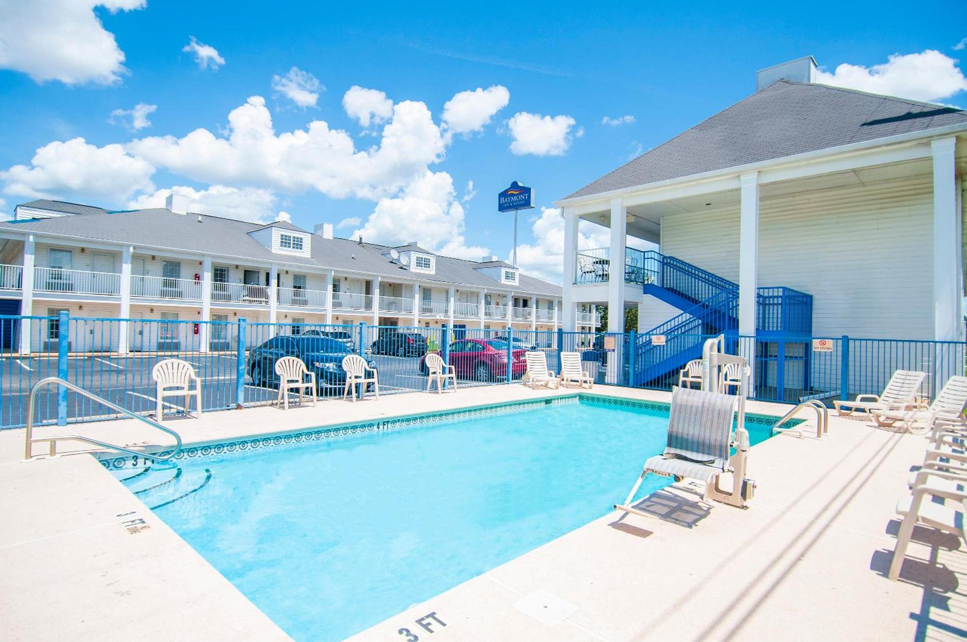 Baymont by Wyndham Tuscaloosa photo 37