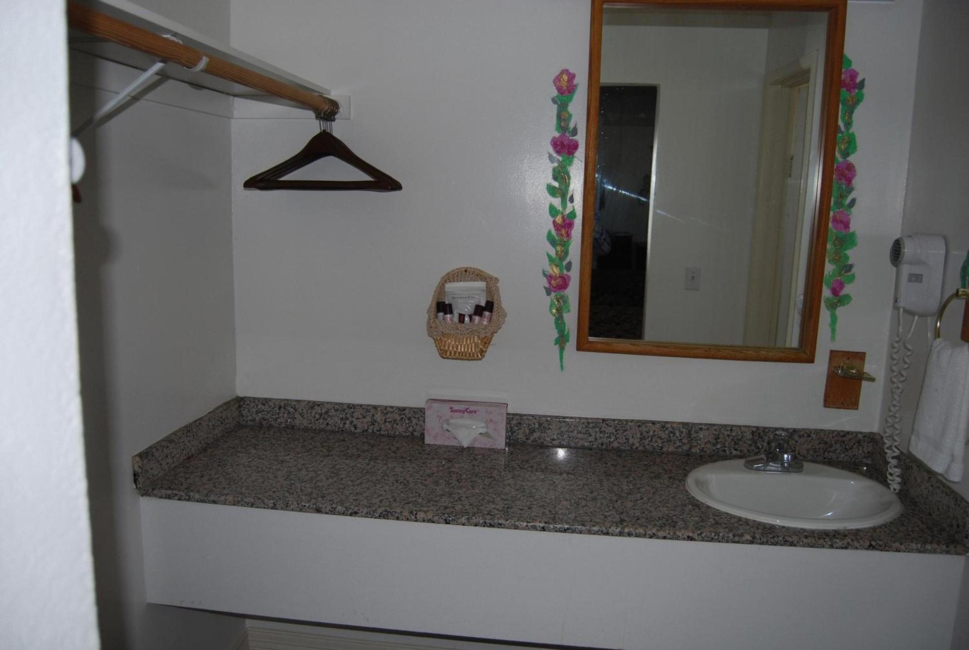Stanford Motor Inn photo 20