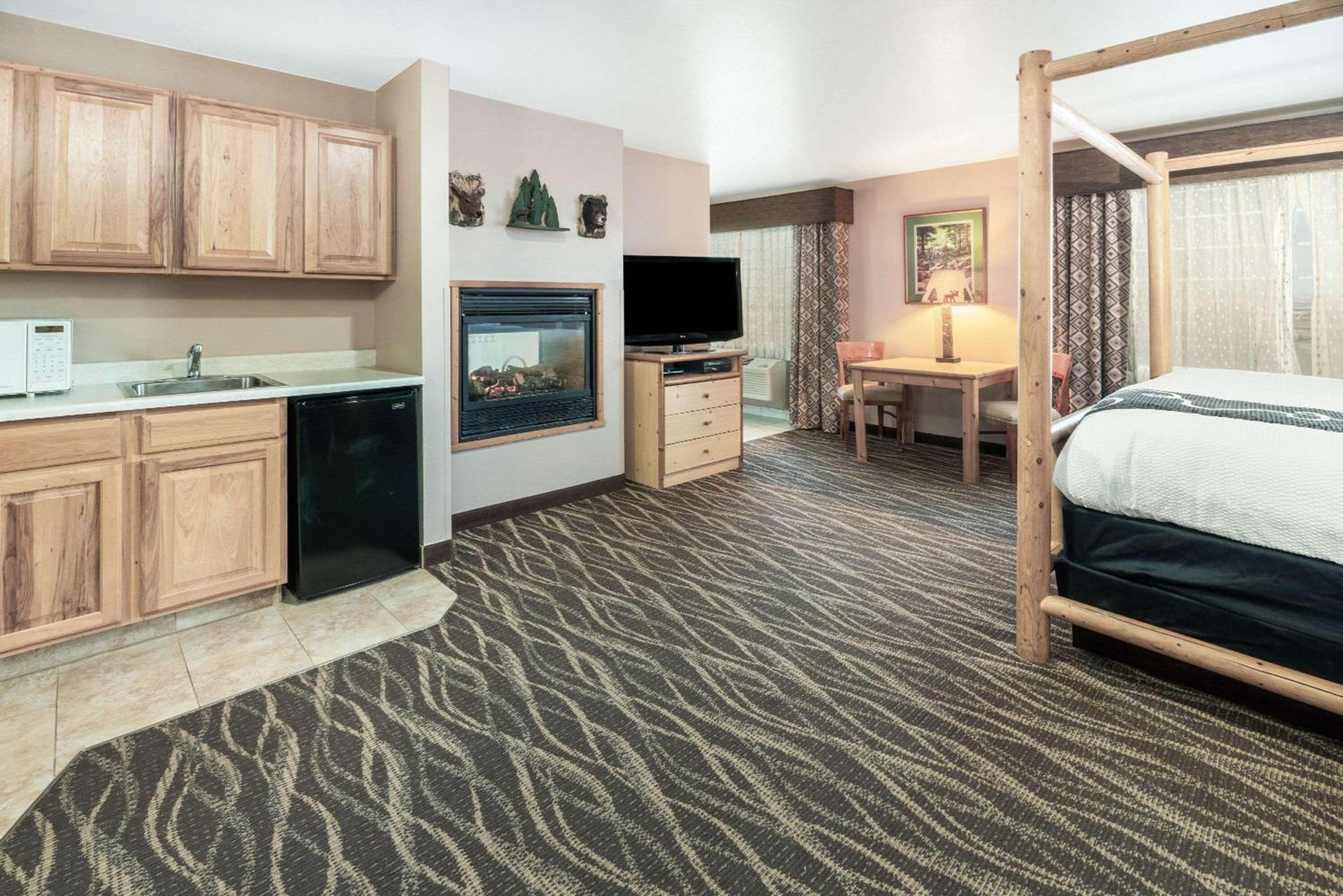 La Quinta by Wyndham Belgrade - Bozeman Airport photo 6