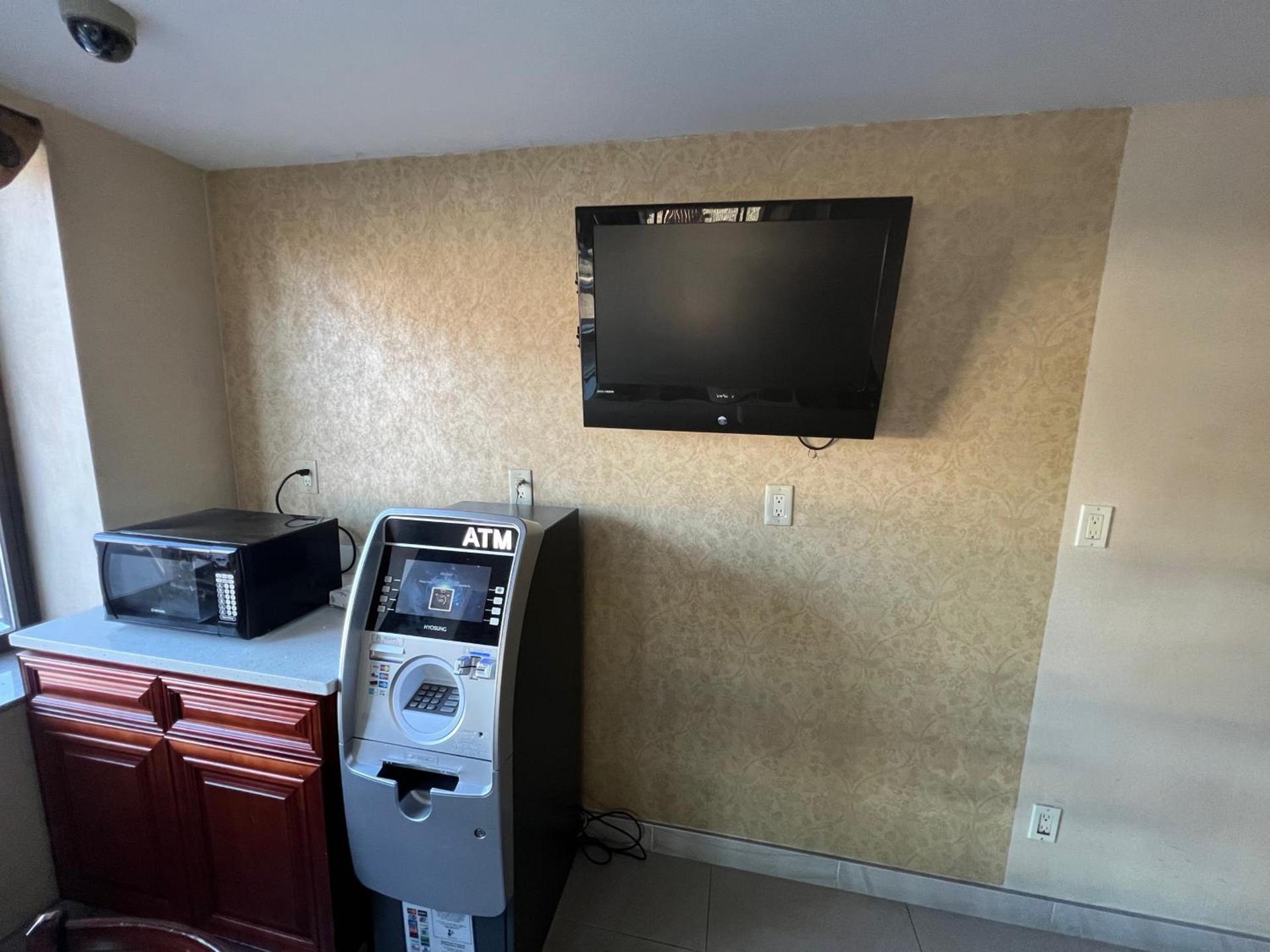 Atlantic Motor Inn photo 7