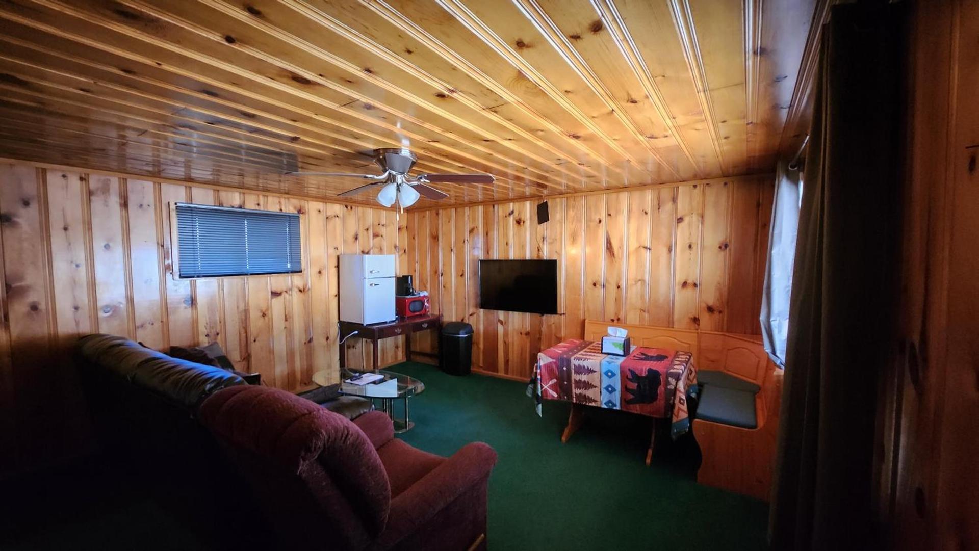 Eagle Nest Fly Shack & Lodge photo 41