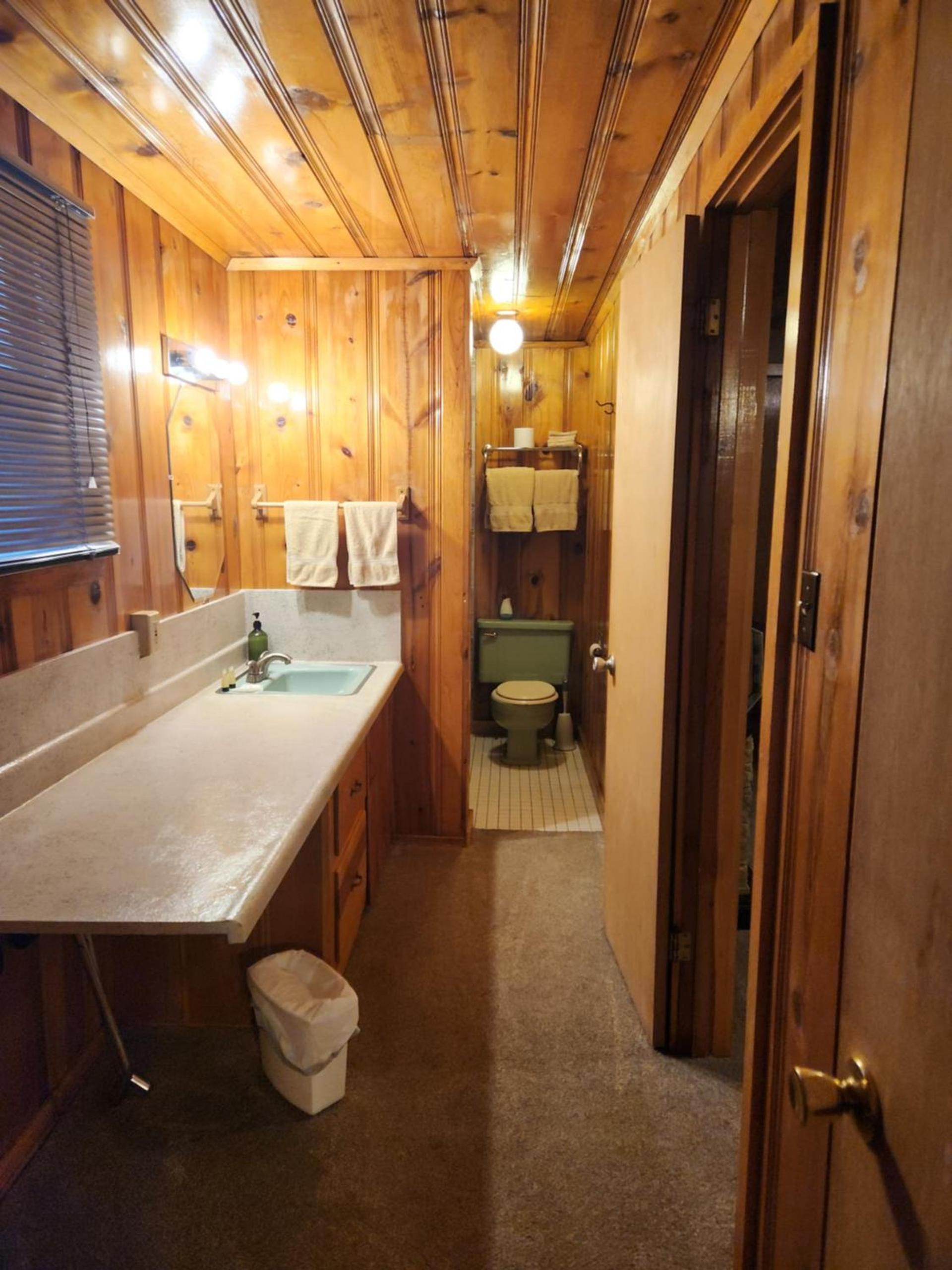 Eagle Nest Fly Shack & Lodge photo 35