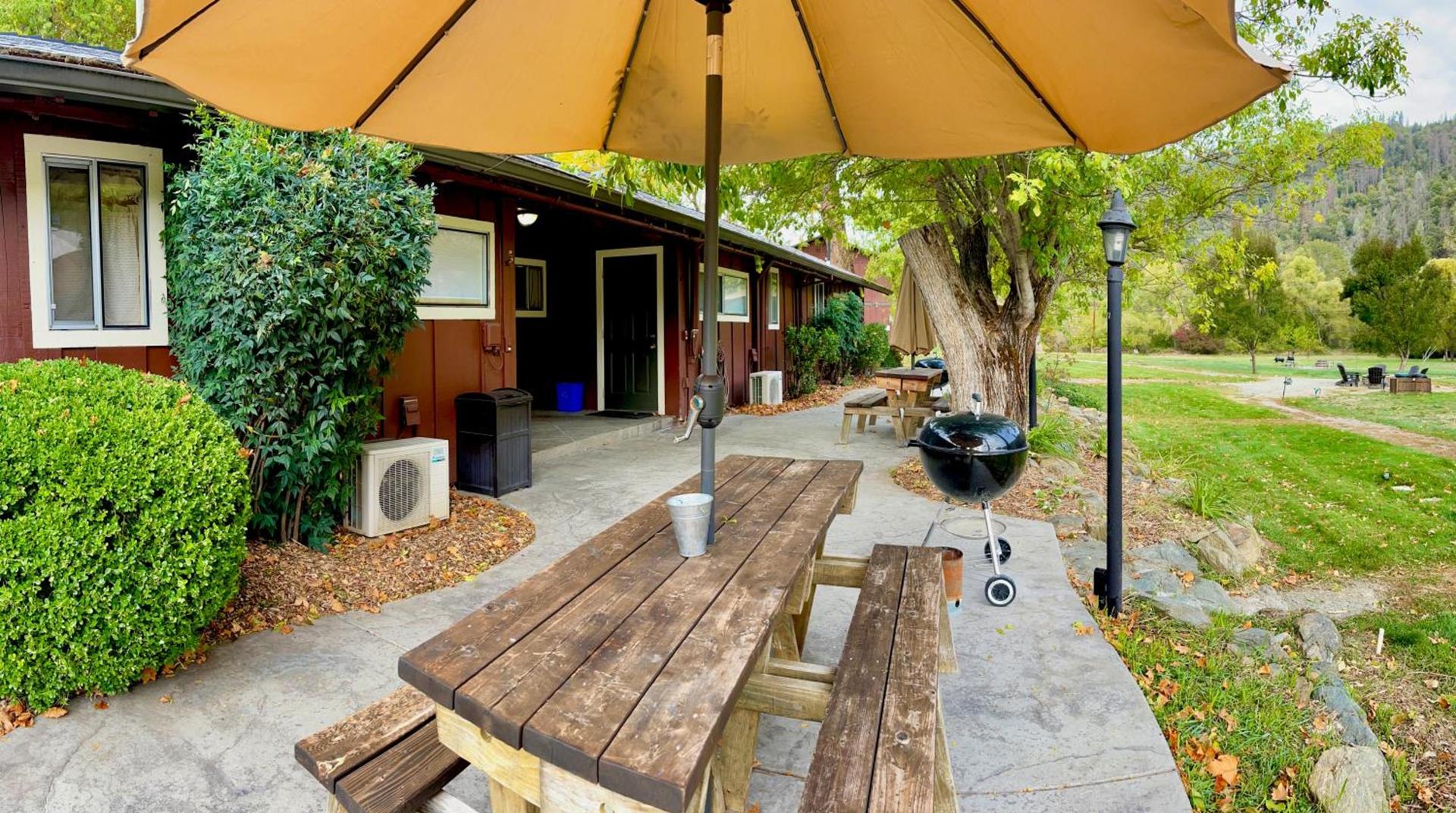Indian Creek Lodge photo 23