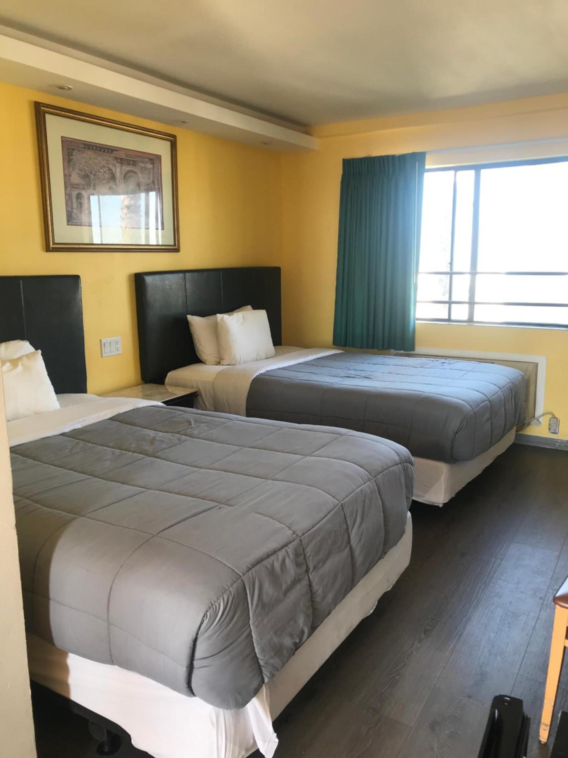 777 Motor Inn photo 17