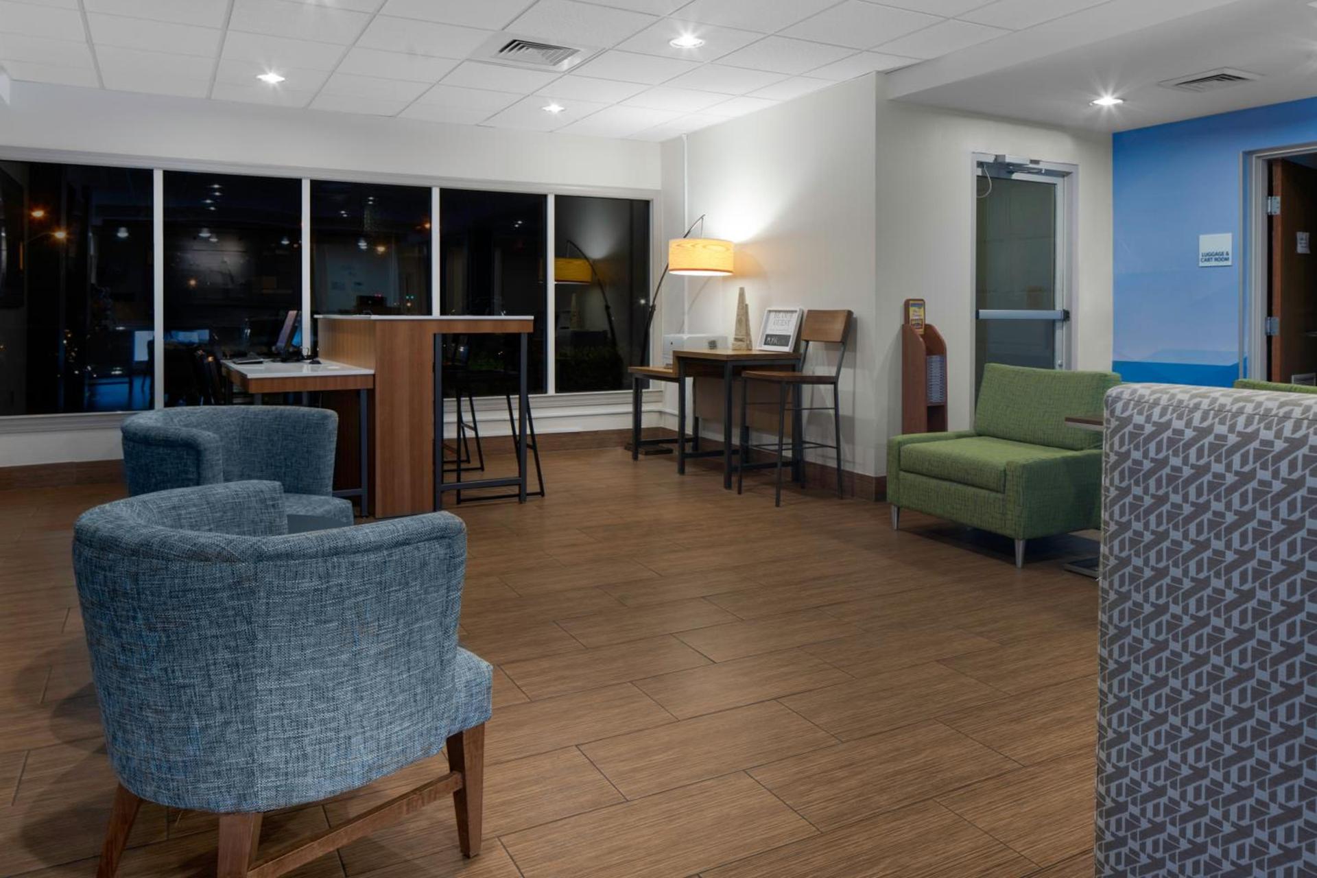 Holiday Inn Express North Myrtle Beach - Little River by IHG photo 35