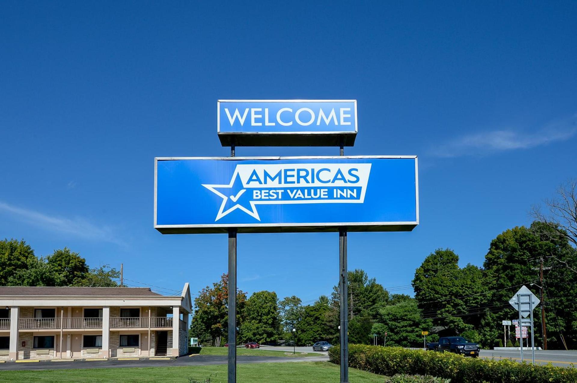 Americas Best Value Inn at Central Valley-Woodbury photo 15