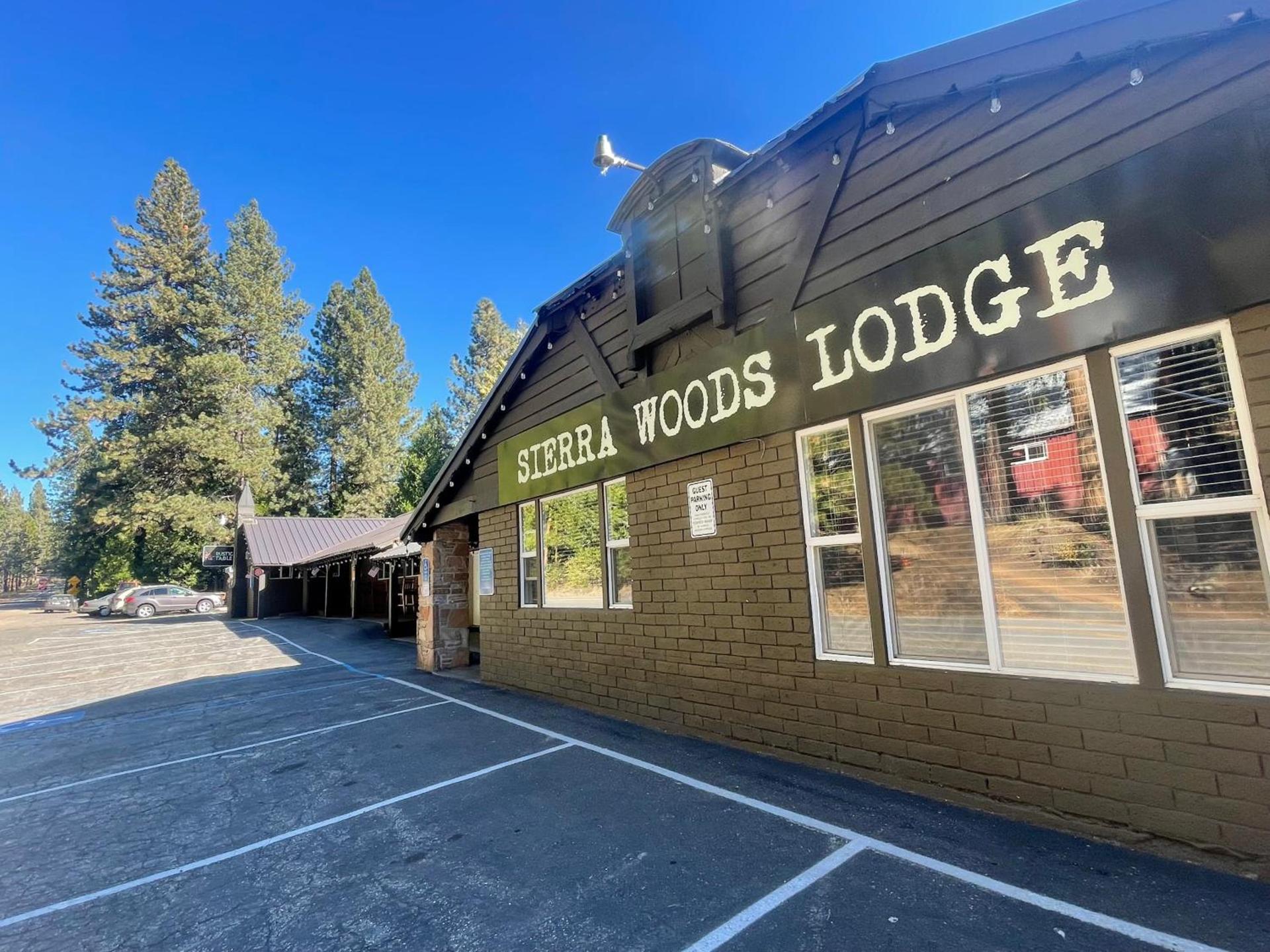 Sierra Woods Lodge photo 1